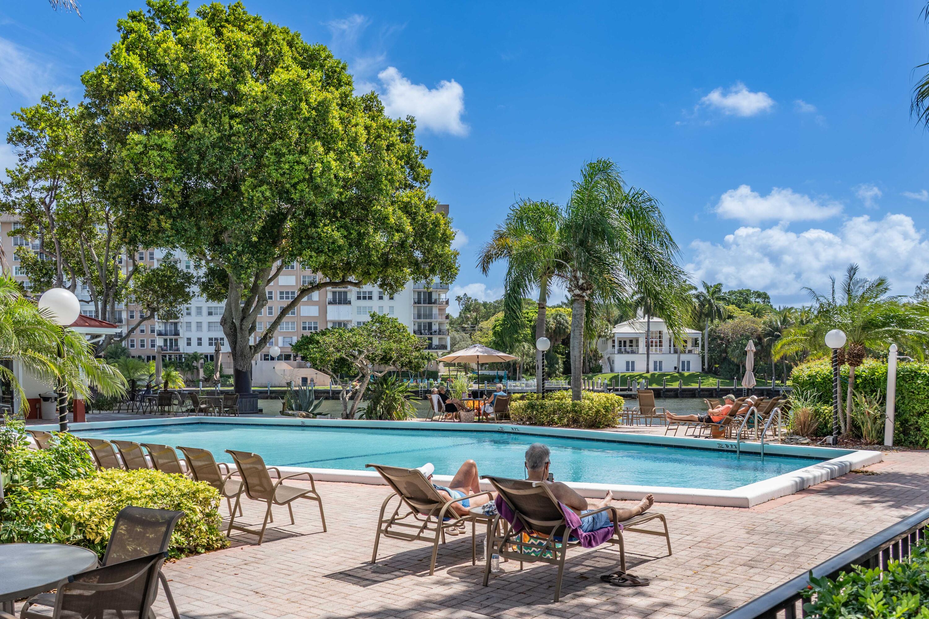 3180 NE 48TH #309, Lighthouse Point FL 33064