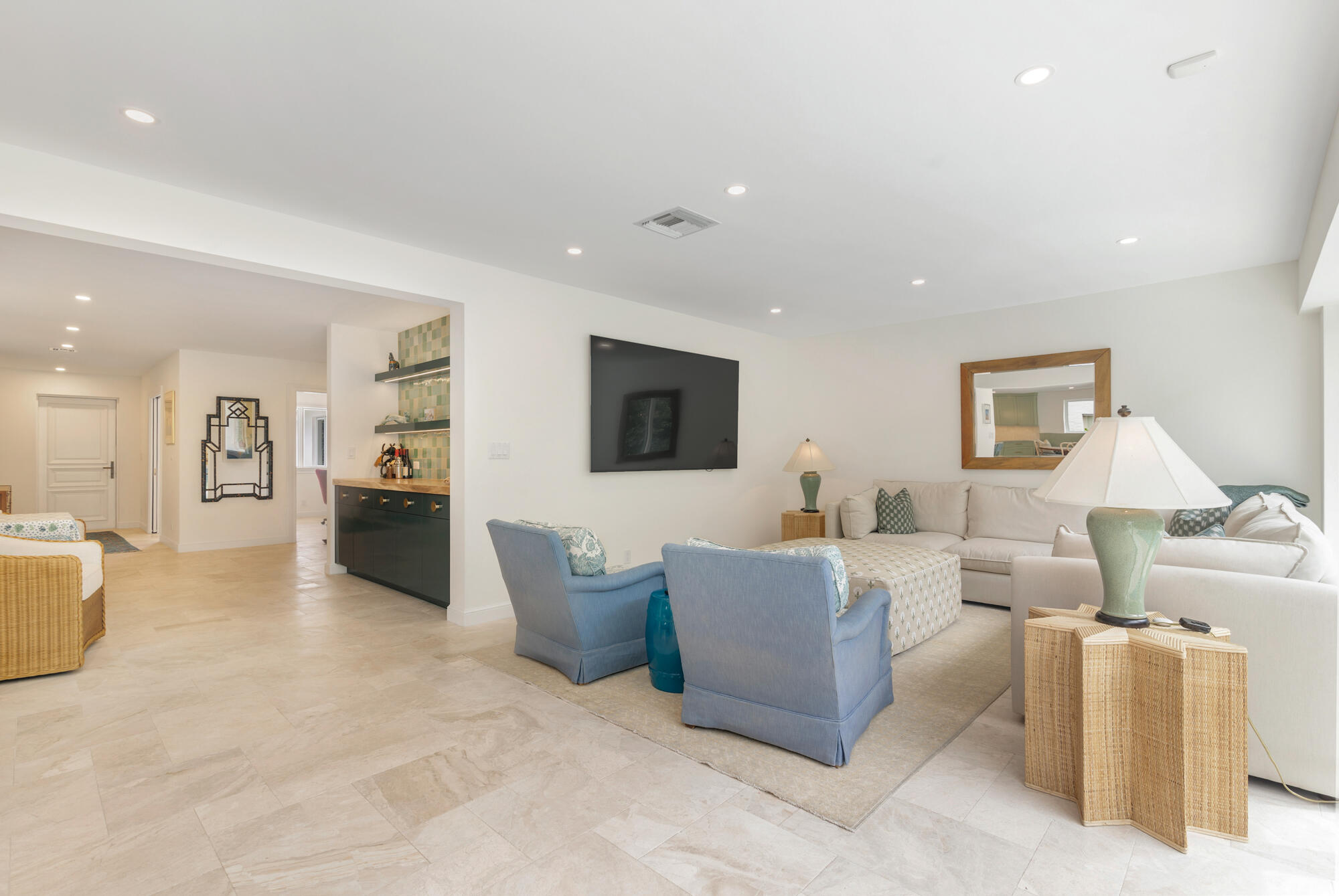 250 MURRAY, West Palm Beach FL 33405