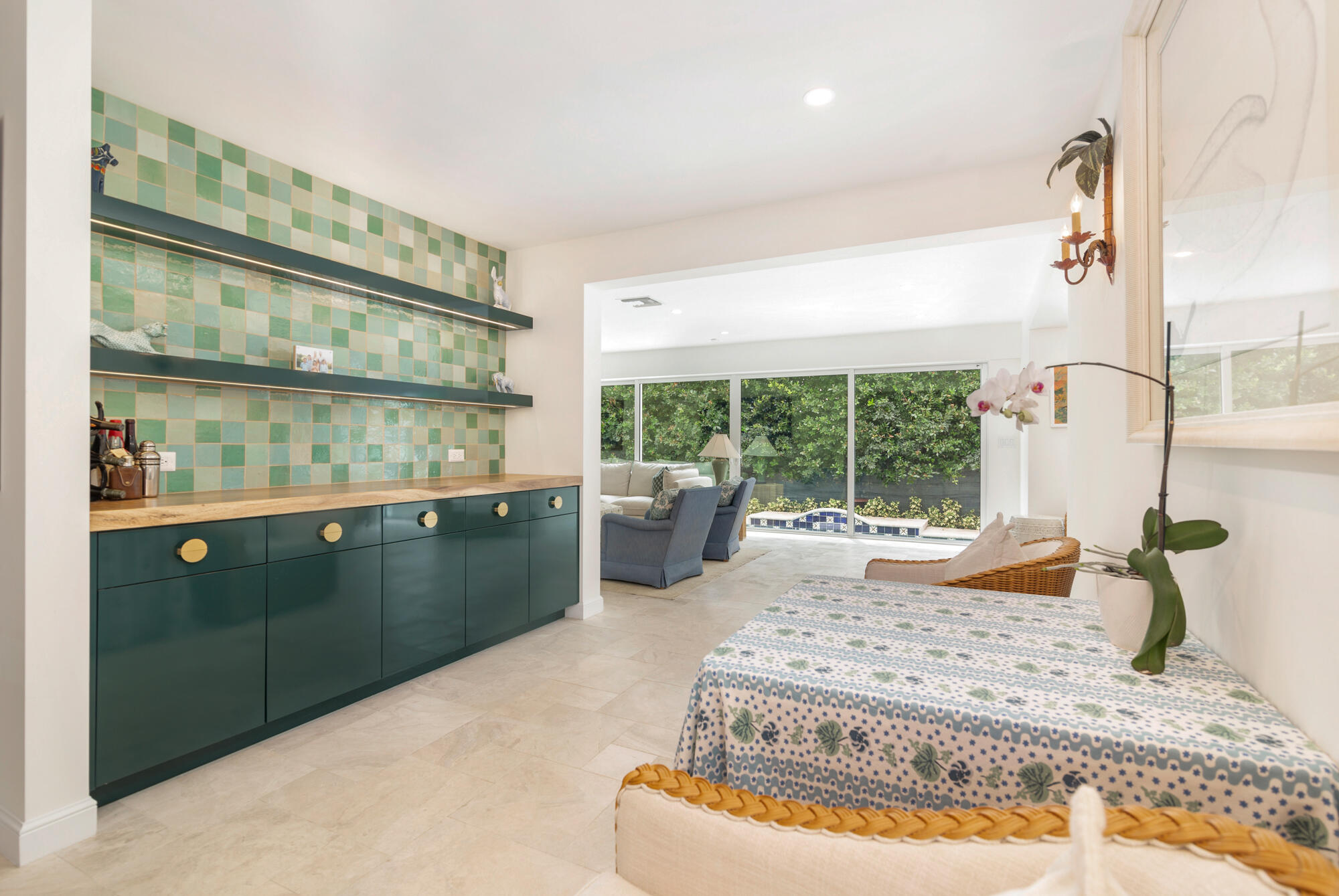 250 MURRAY, West Palm Beach FL 33405