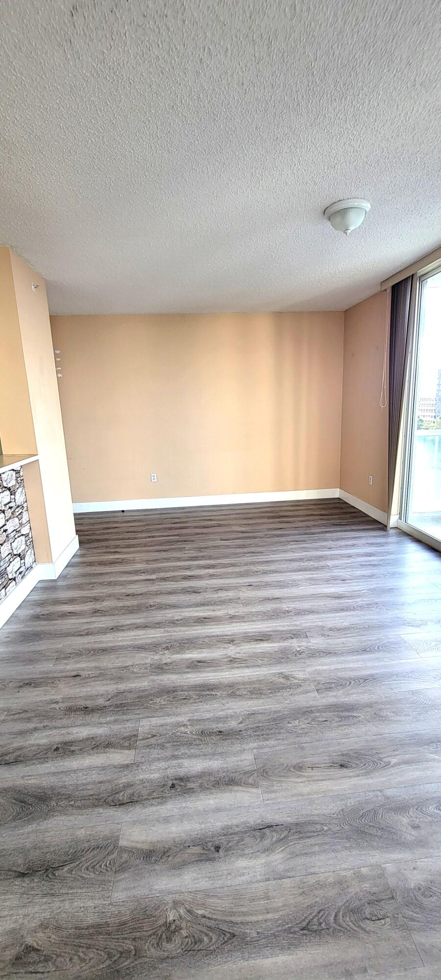 5099 NW 7TH #902, Miami FL 33126