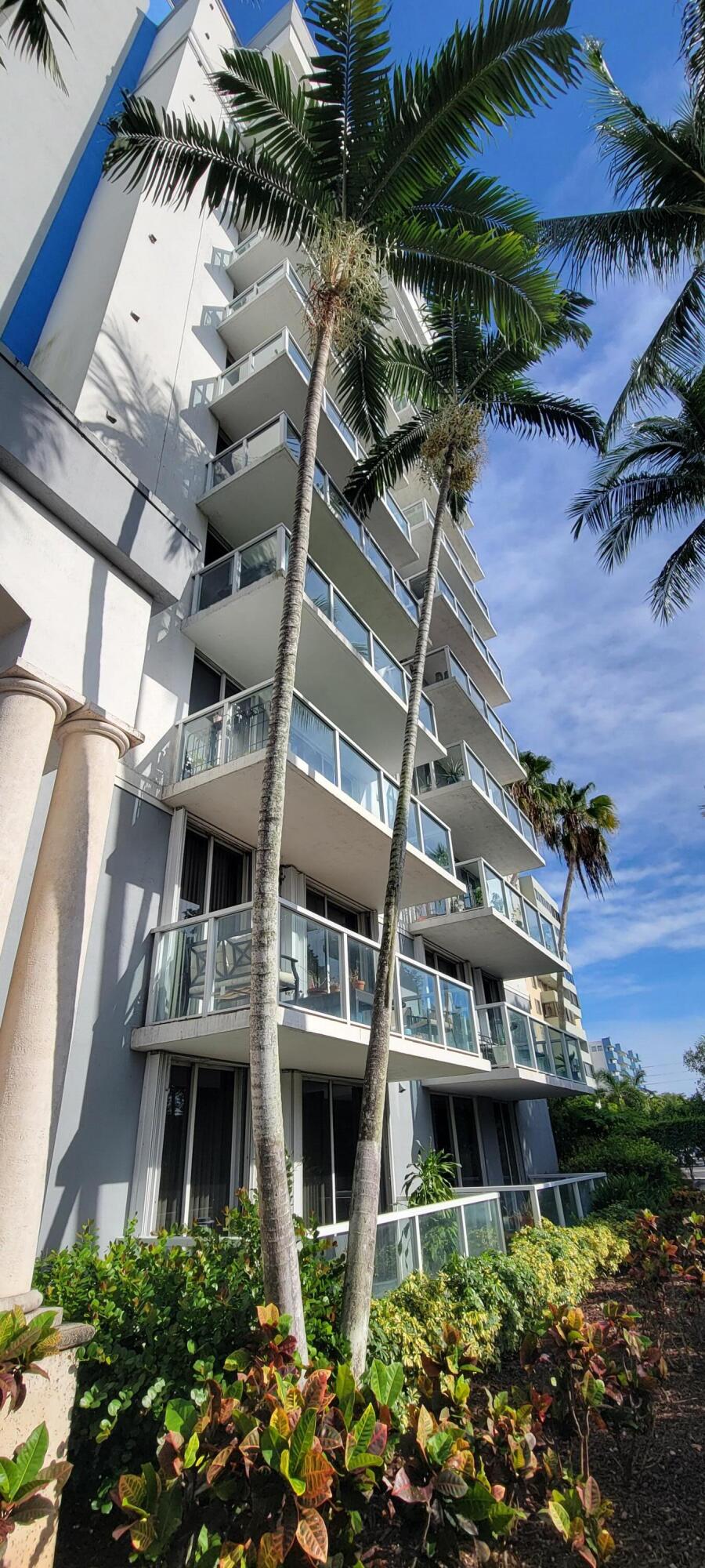 5099 NW 7TH #902, Miami FL 33126