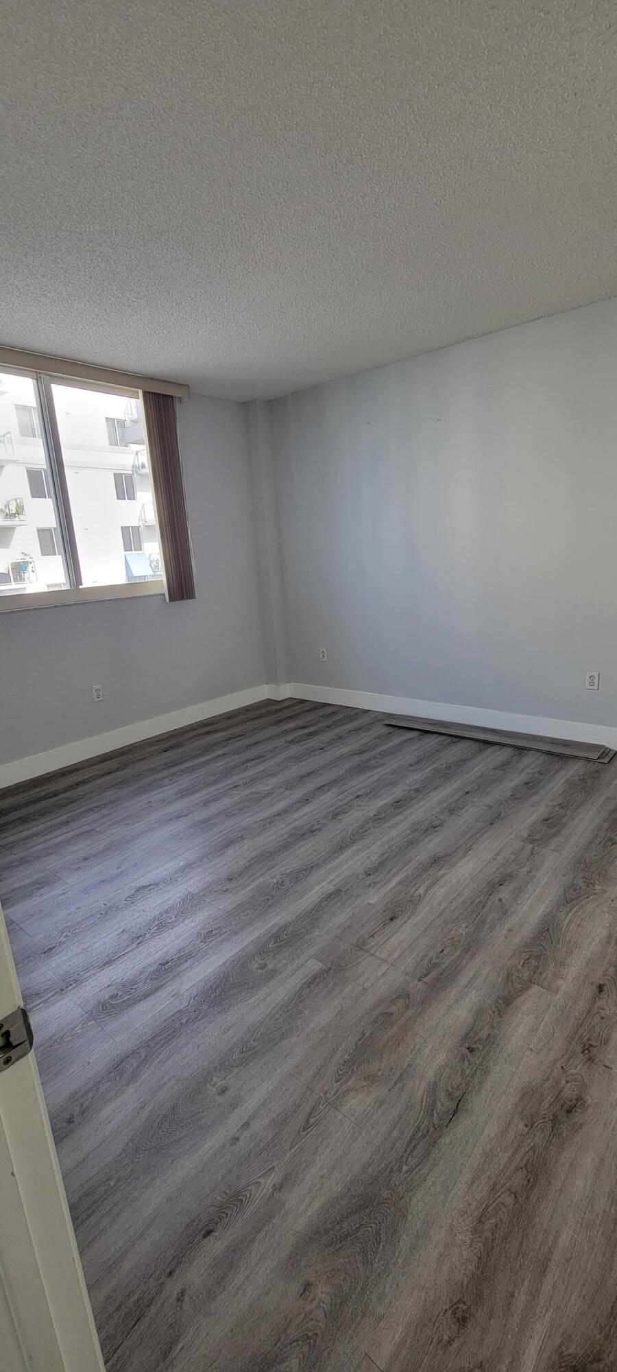 5099 NW 7TH #902, Miami FL 33126