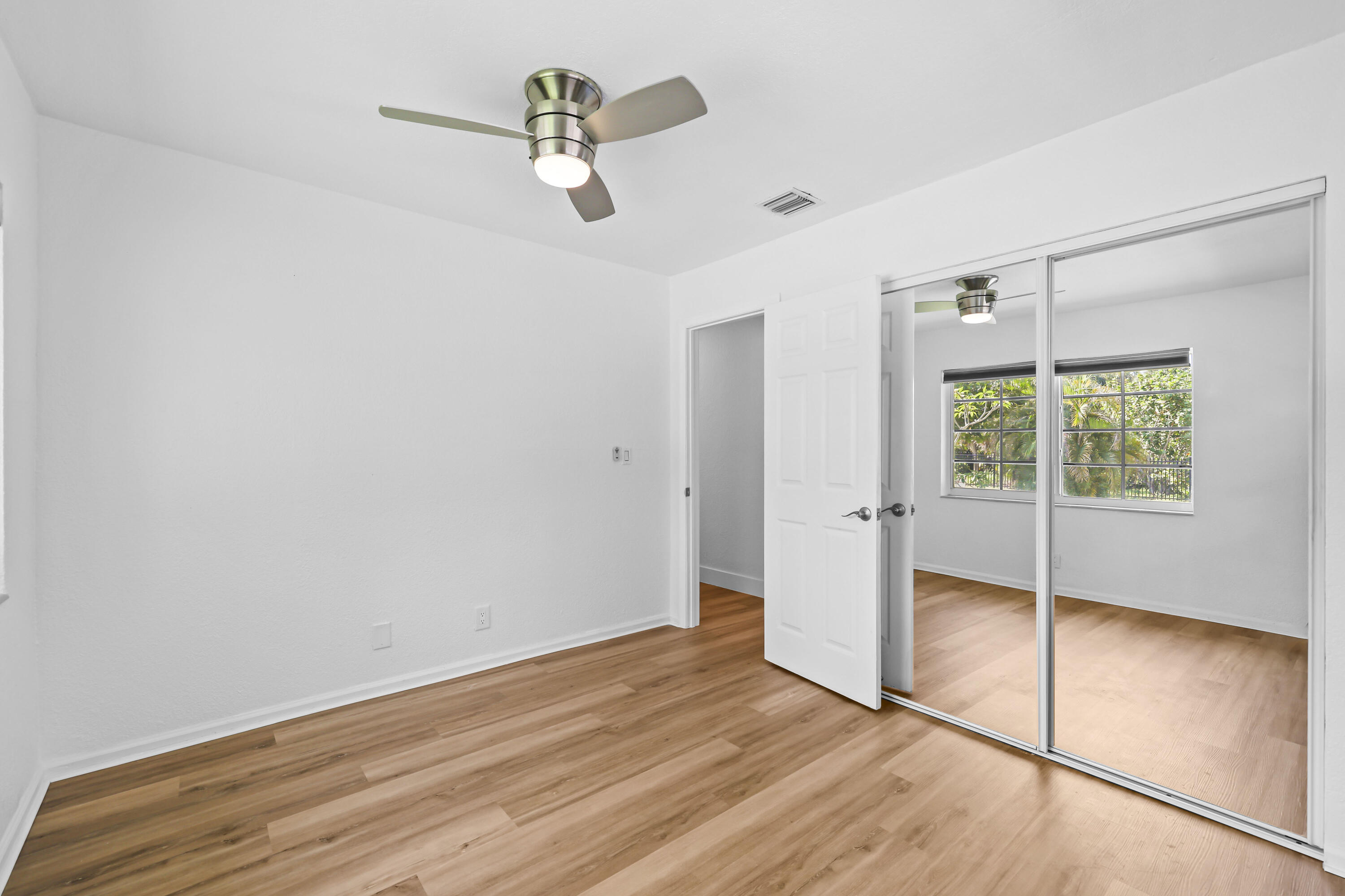2265 NE 24th, Lighthouse Point FL 33064