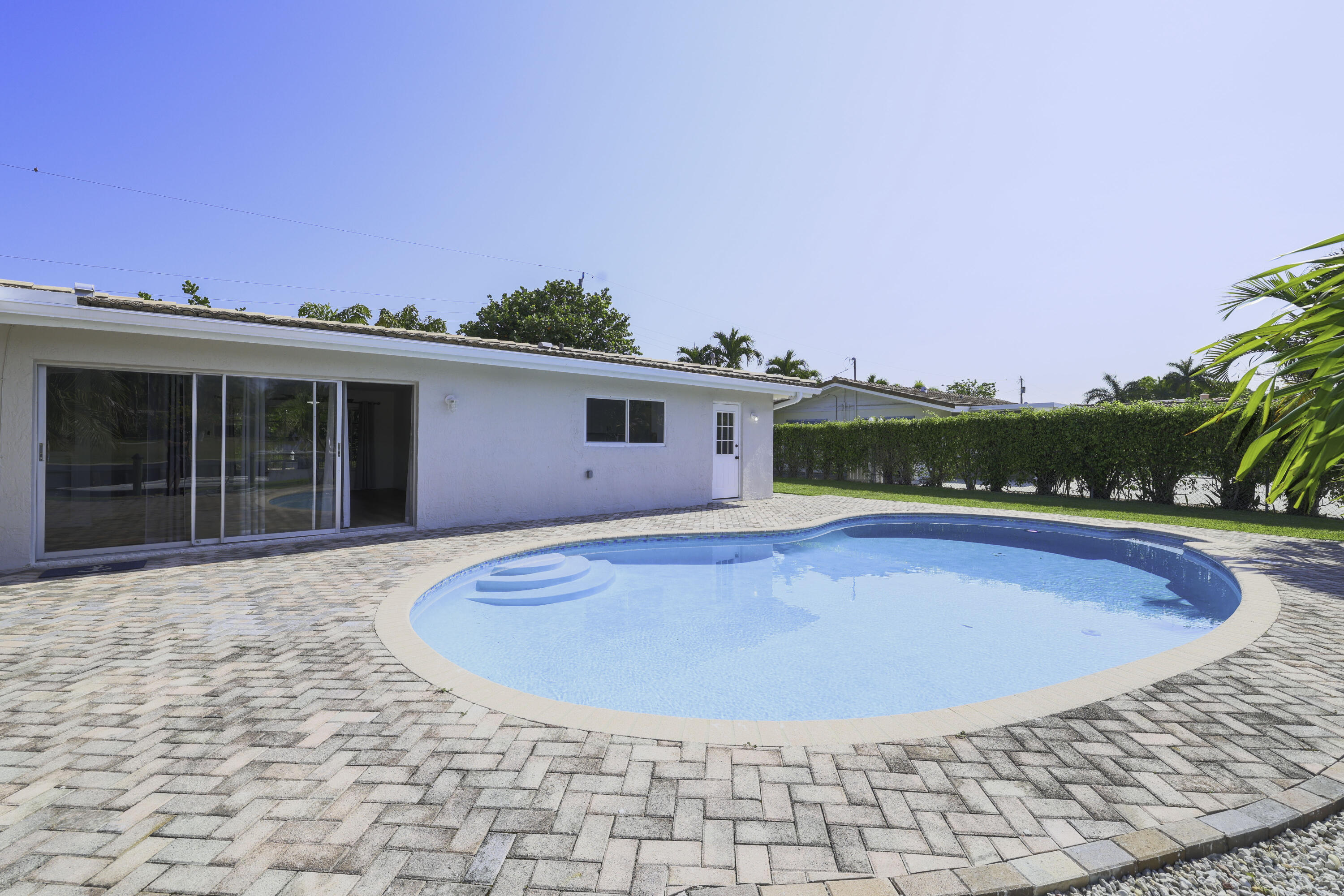 2265 NE 24th, Lighthouse Point FL 33064
