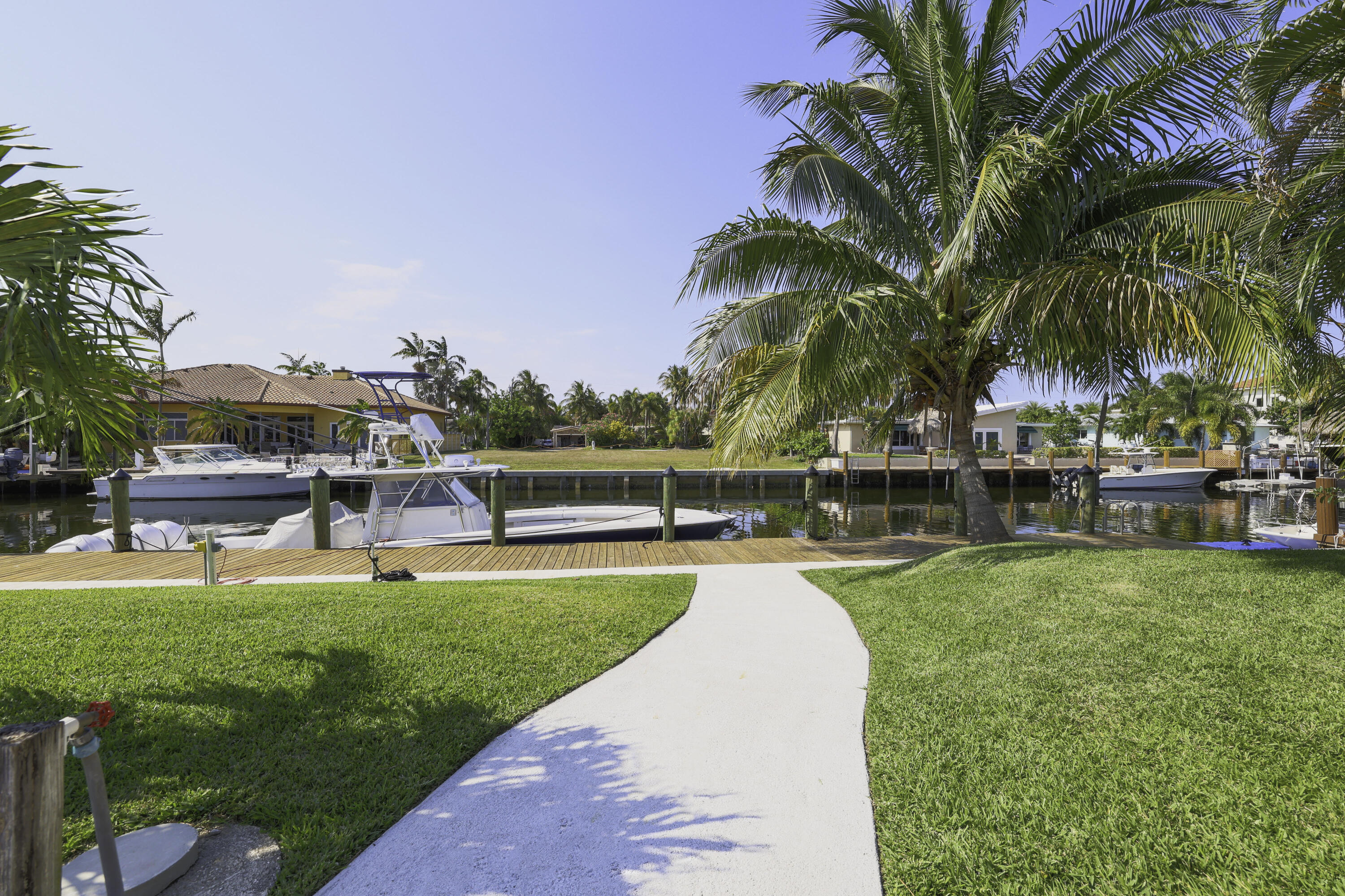 2265 NE 24th, Lighthouse Point FL 33064