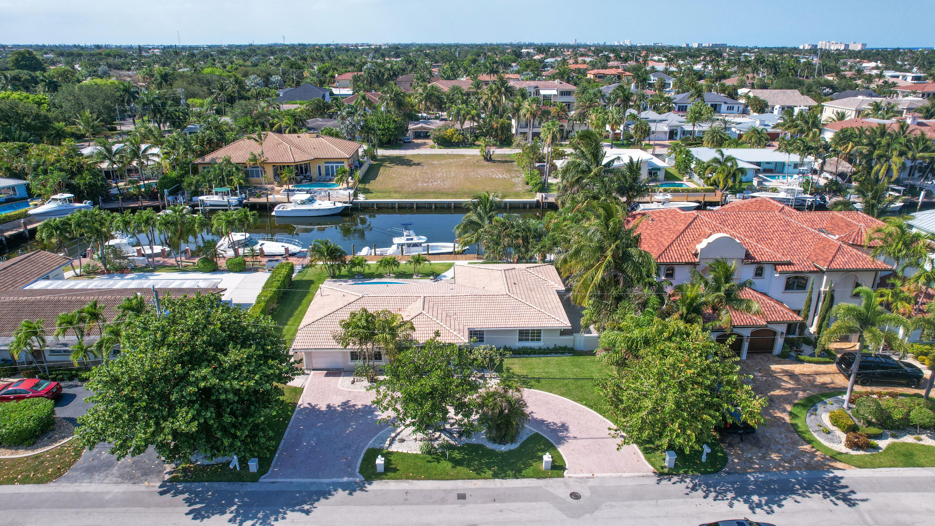2265 NE 24th, Lighthouse Point FL 33064