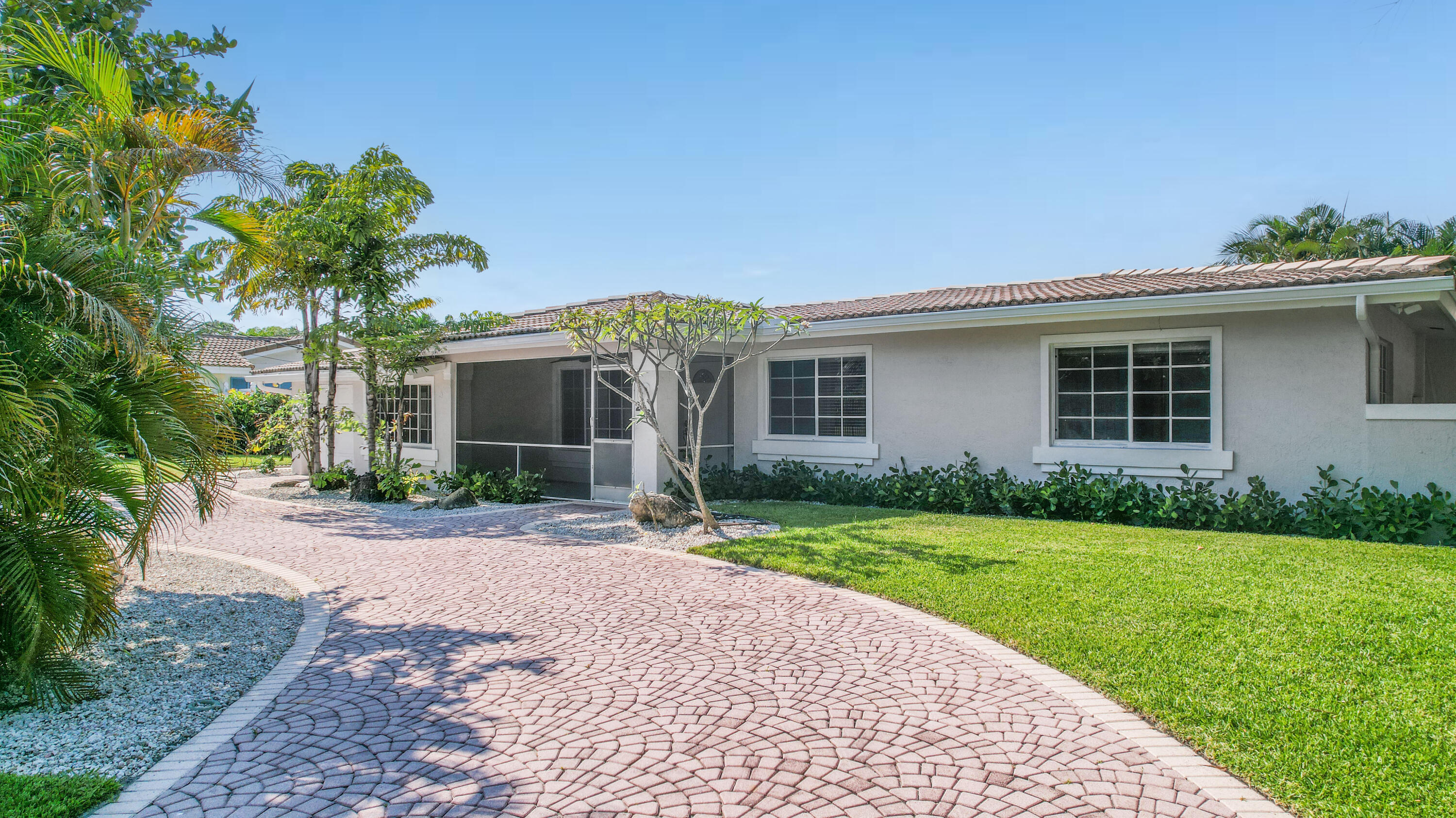 2265 NE 24th, Lighthouse Point FL 33064