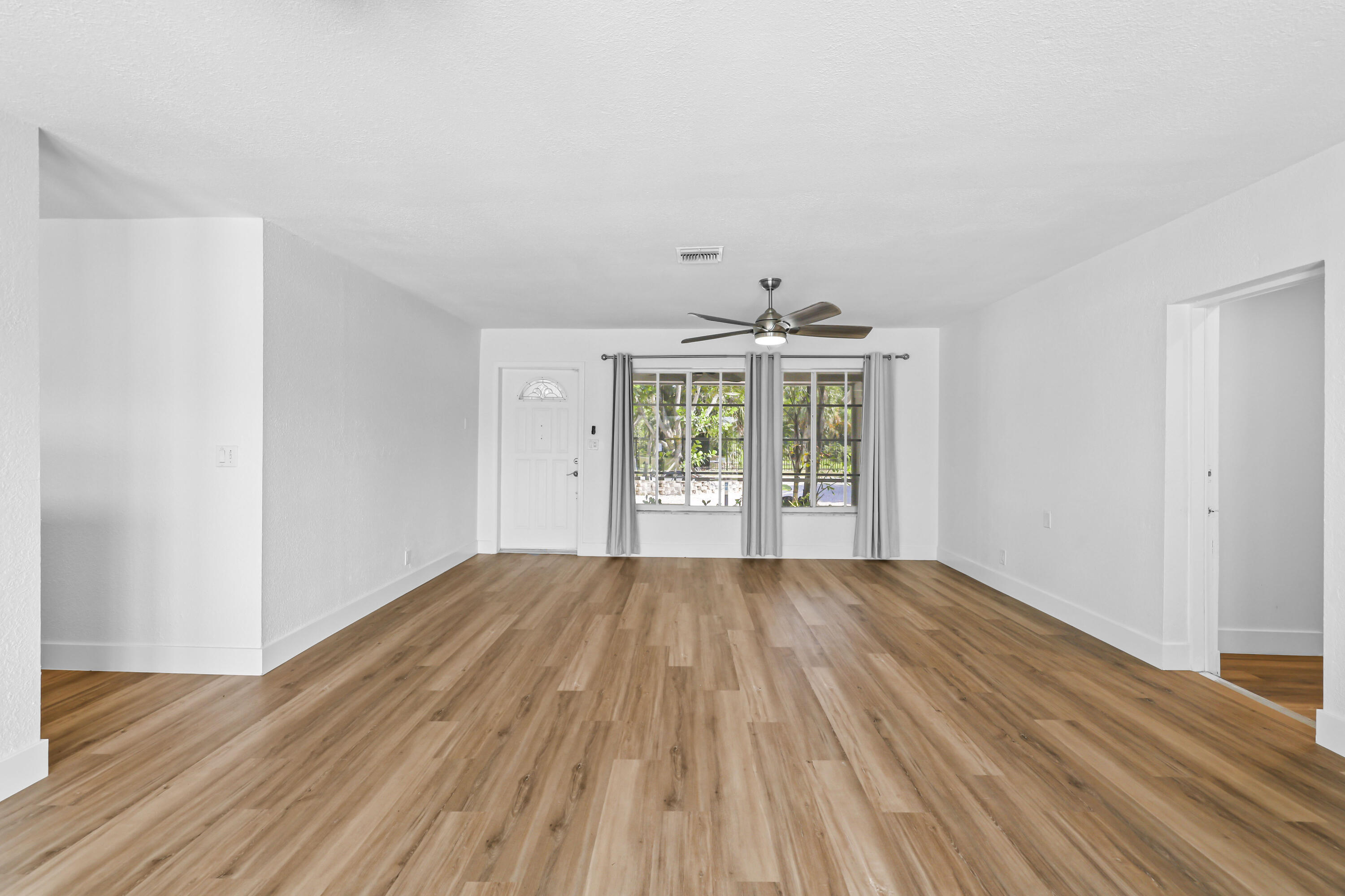 2265 NE 24th, Lighthouse Point FL 33064
