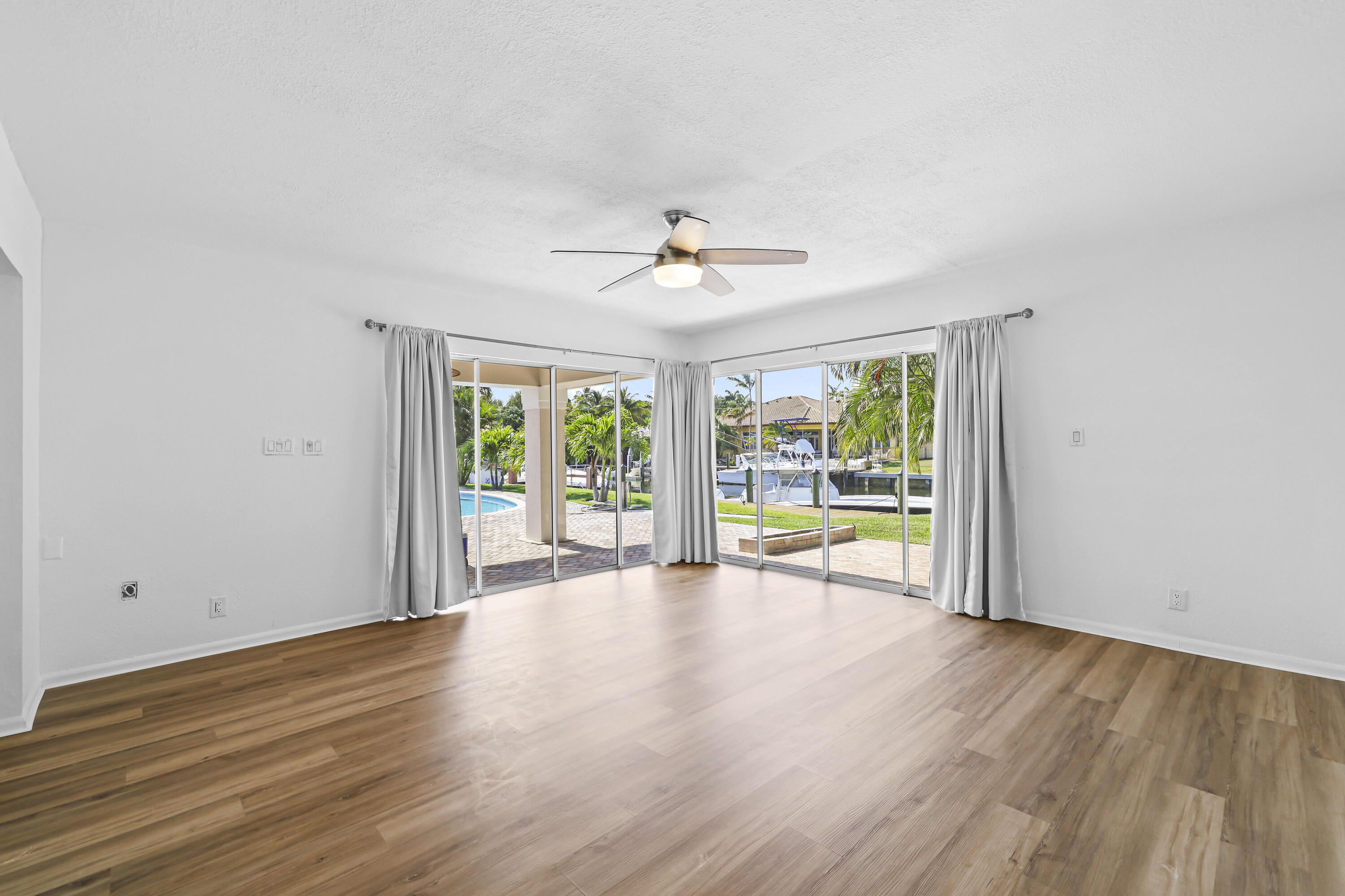 2265 NE 24th, Lighthouse Point FL 33064