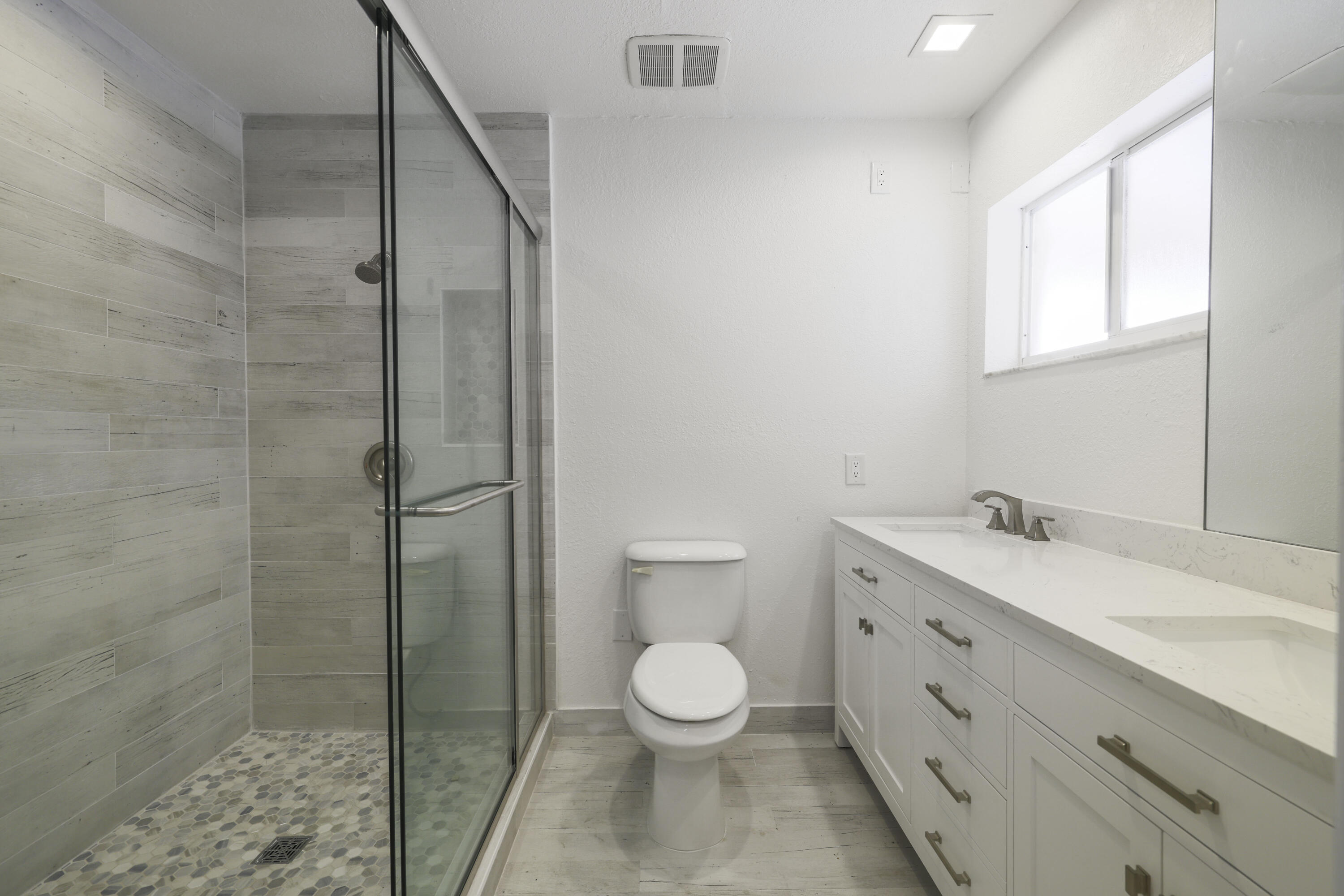 2265 NE 24th, Lighthouse Point FL 33064