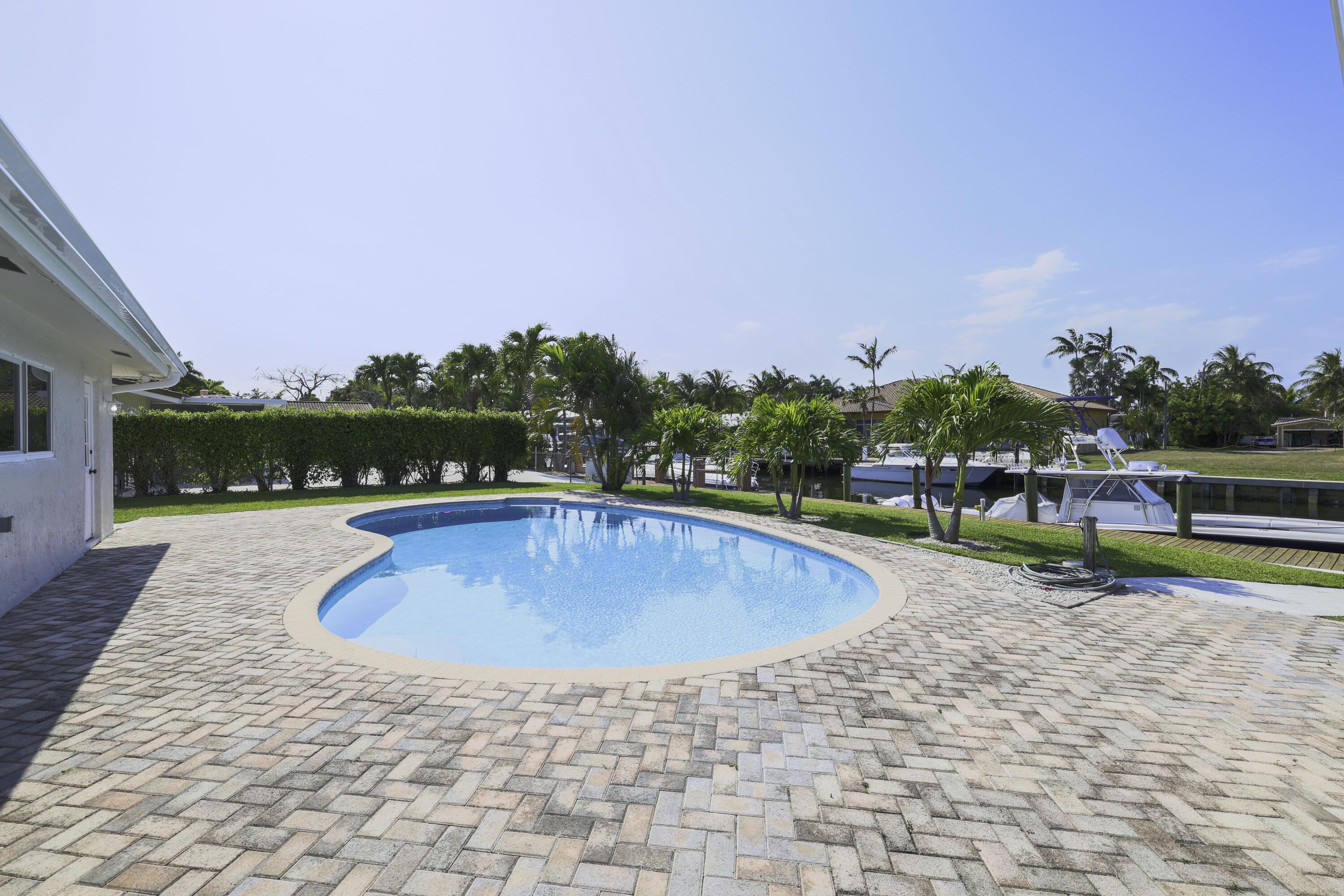 2265 NE 24th, Lighthouse Point FL 33064