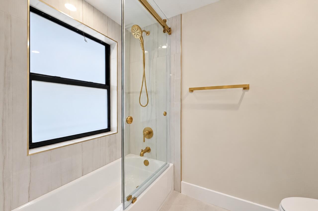 10941 BOCA WOODS, Boca Raton FL 33428