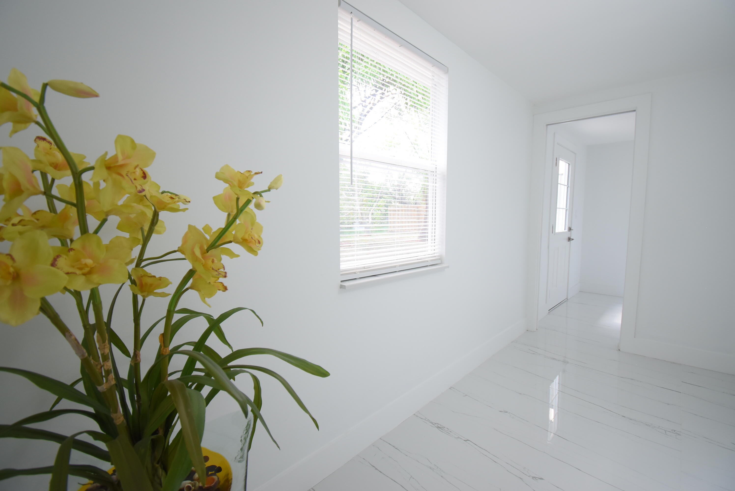 3541 NW 37th, Lauderdale Lakes FL 33309