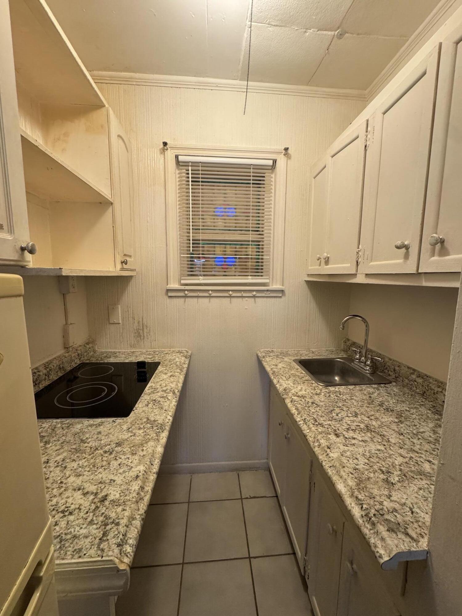 1217 SE 1ST, Fort Lauderdale FL 33301