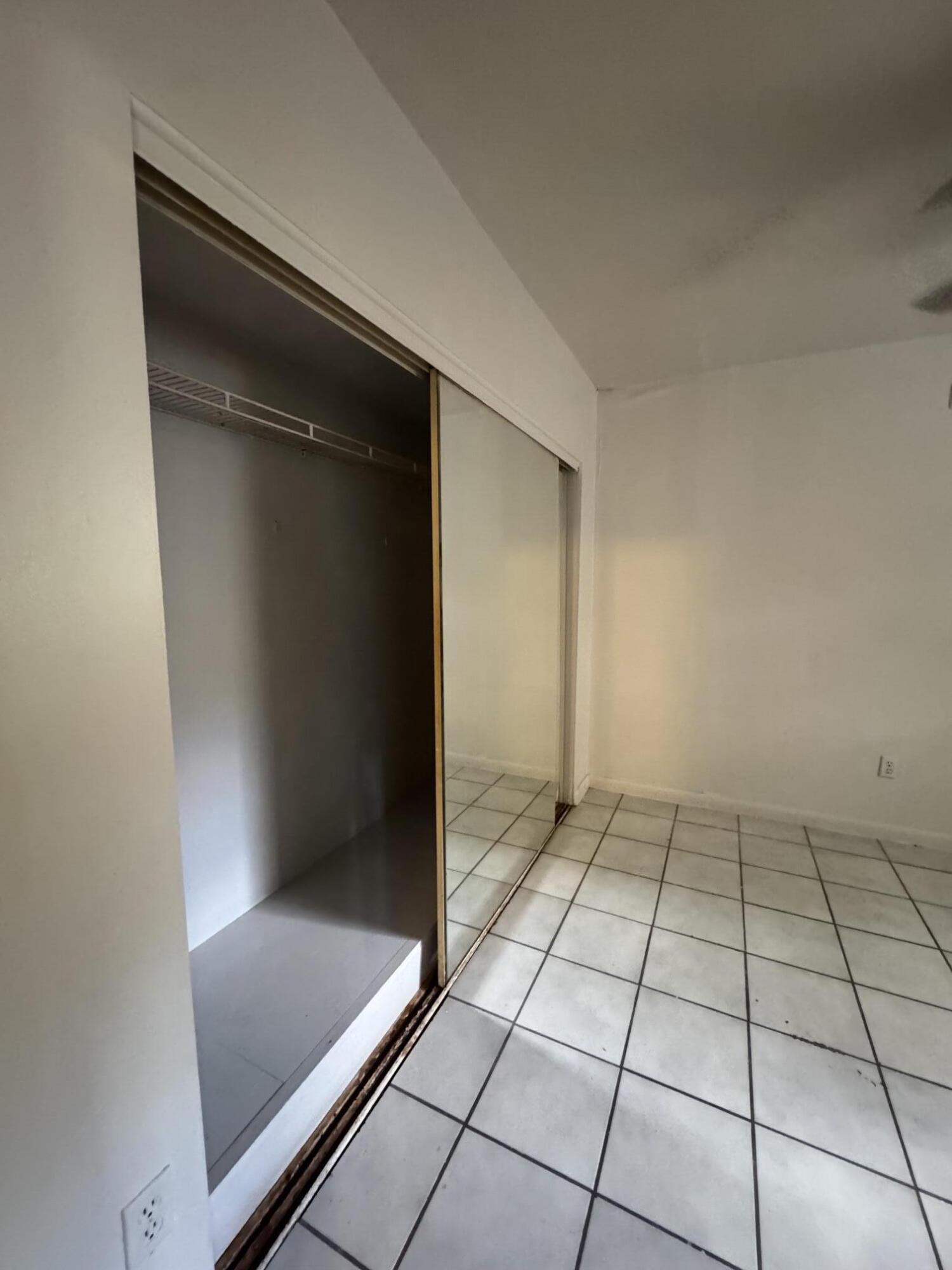 1217 SE 1ST, Fort Lauderdale FL 33301