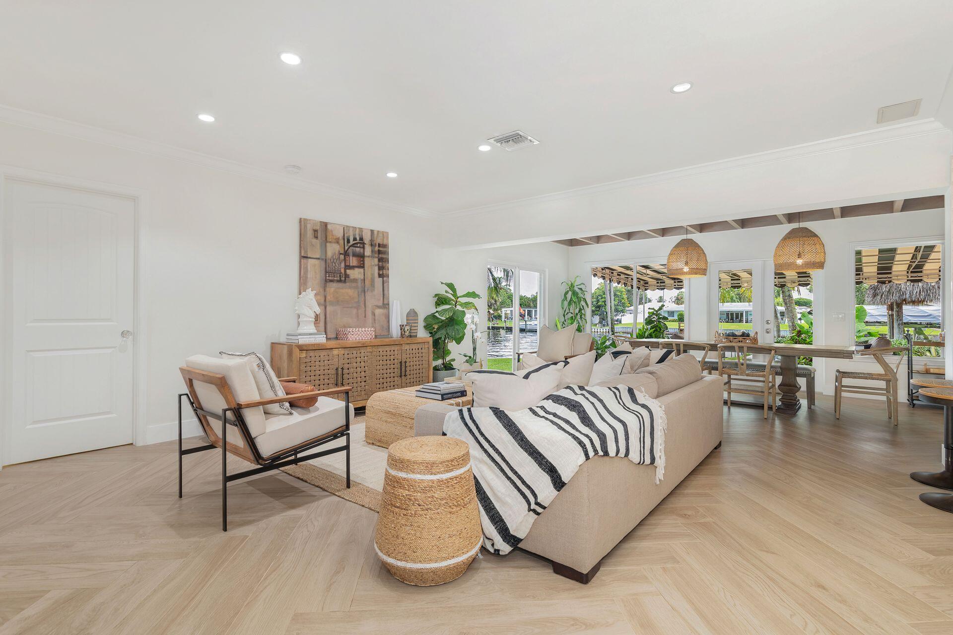 7813 Pine Tree, West Palm Beach FL 33406