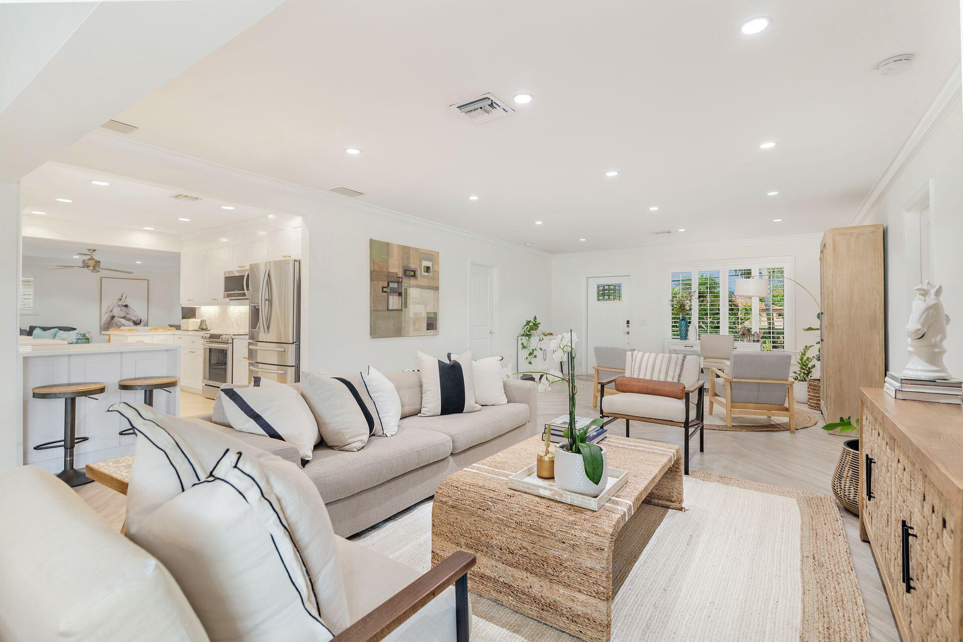 7813 Pine Tree, West Palm Beach FL 33406