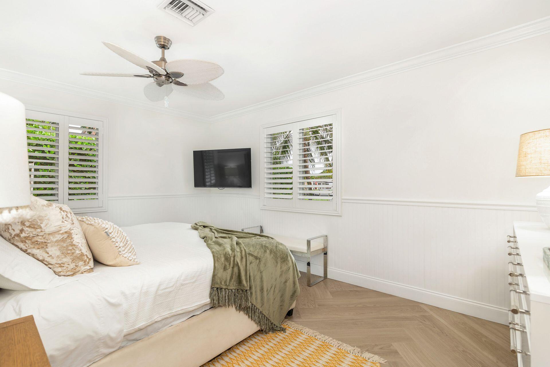 7813 Pine Tree, West Palm Beach FL 33406