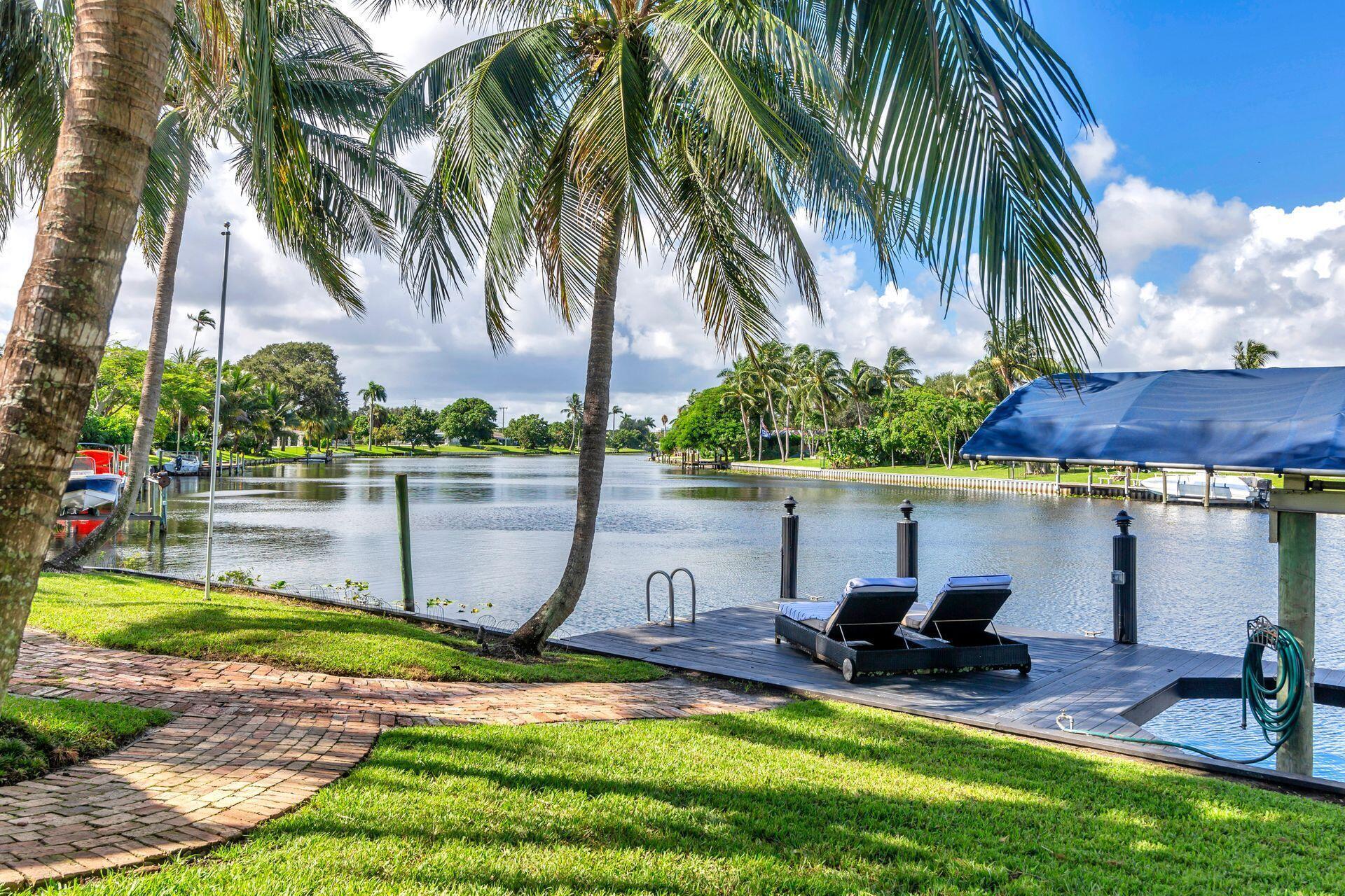 7813 Pine Tree, West Palm Beach FL 33406