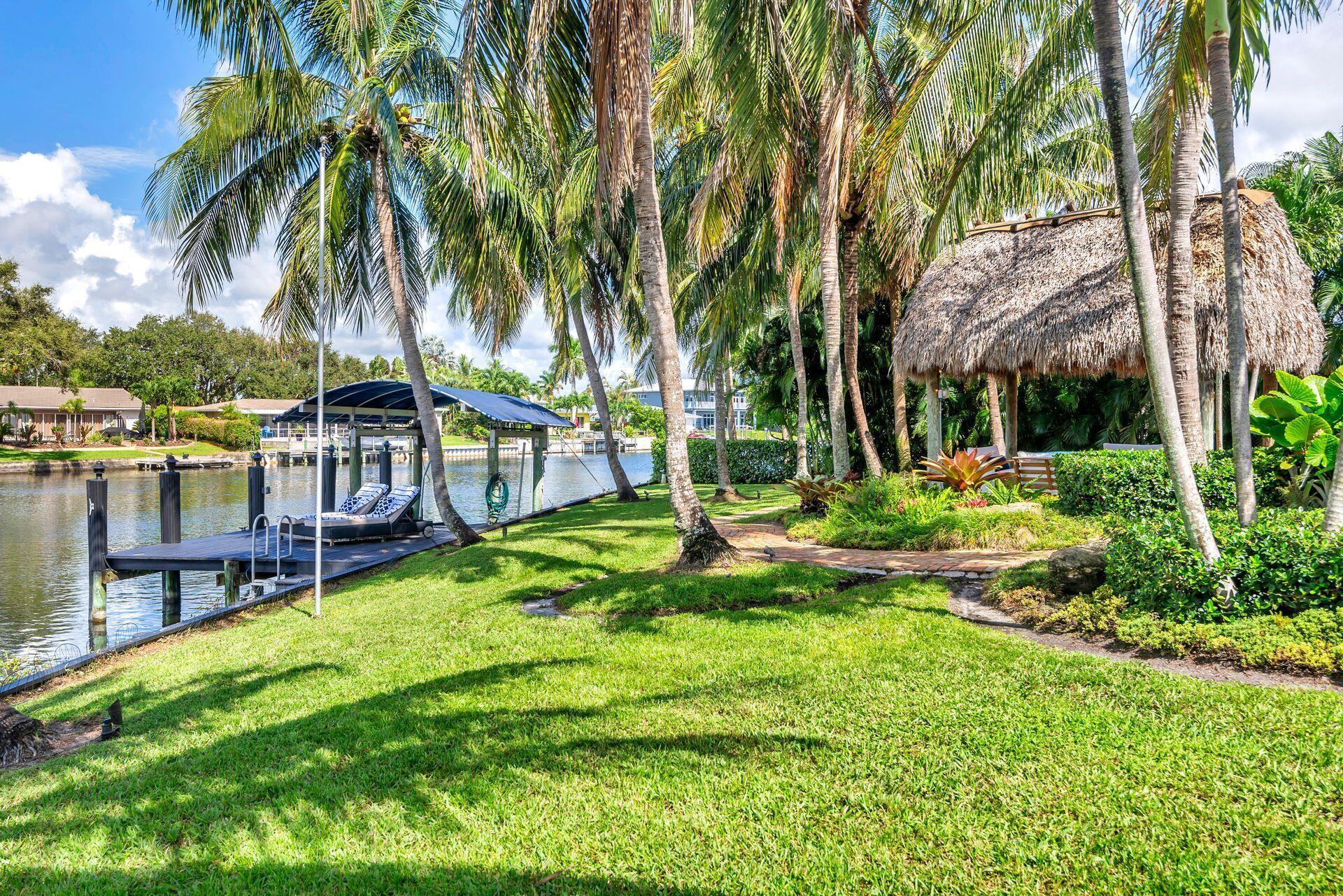 7813 Pine Tree, West Palm Beach FL 33406
