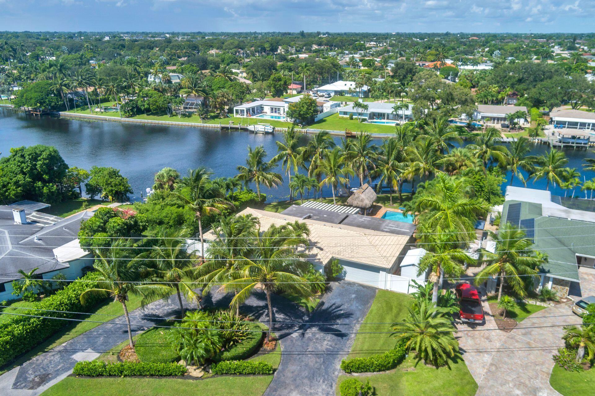7813 Pine Tree, West Palm Beach FL 33406