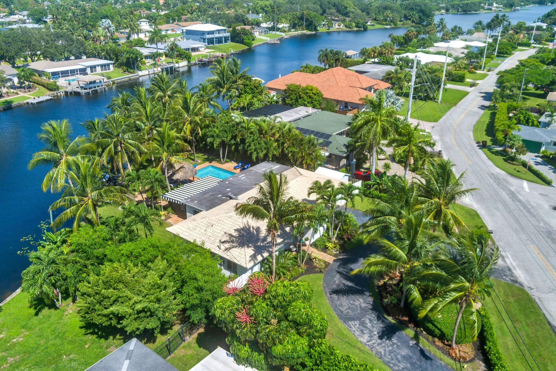 7813 Pine Tree, West Palm Beach FL 33406