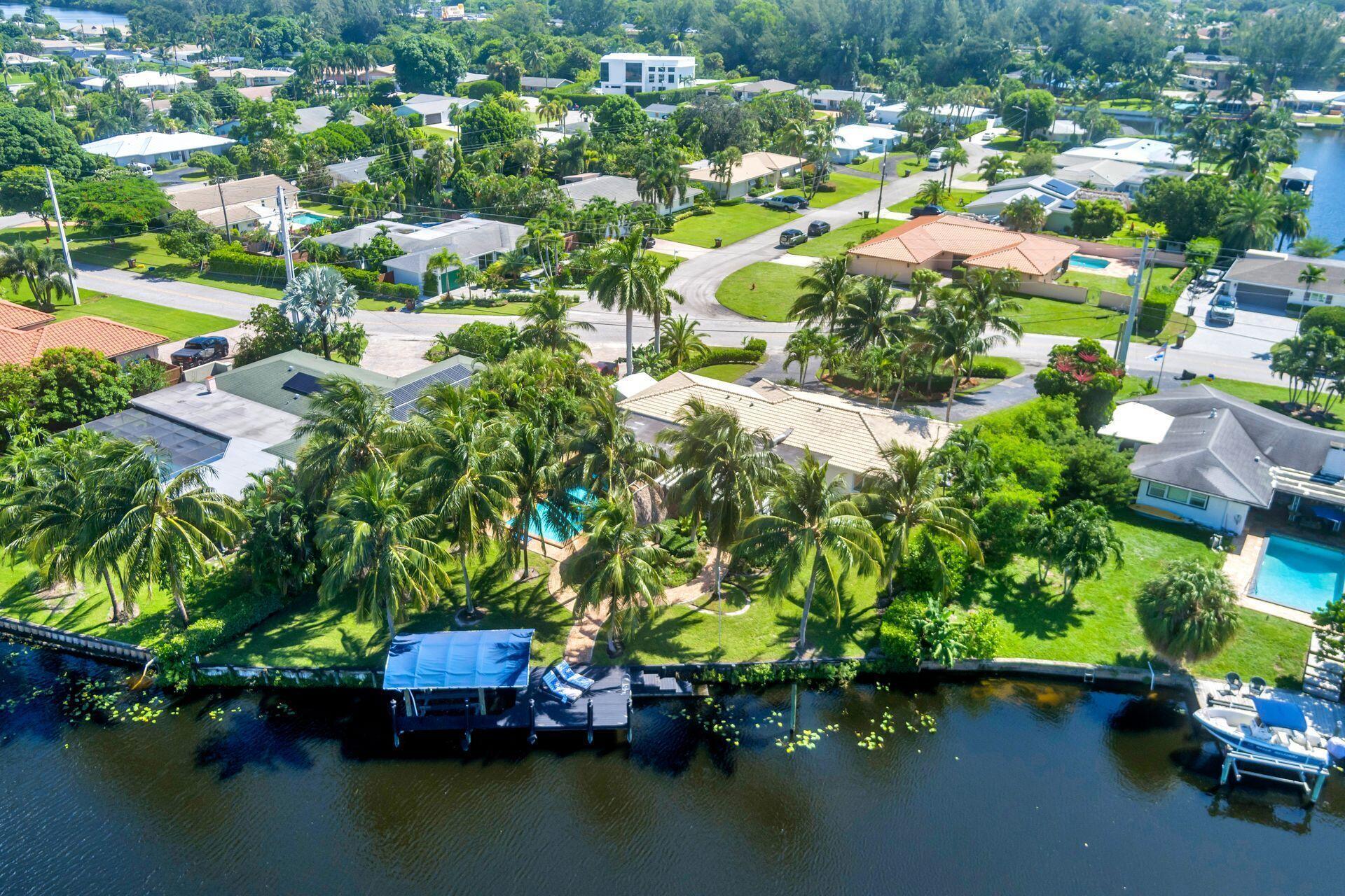 7813 Pine Tree, West Palm Beach FL 33406