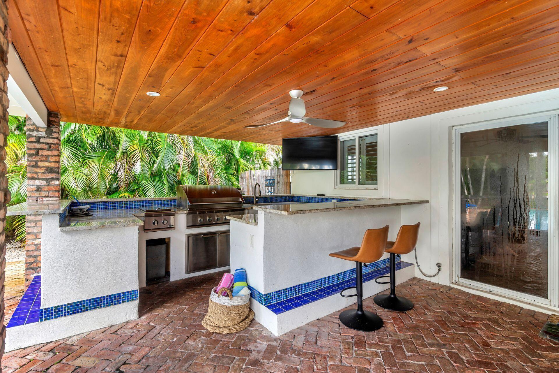 7813 Pine Tree, West Palm Beach FL 33406