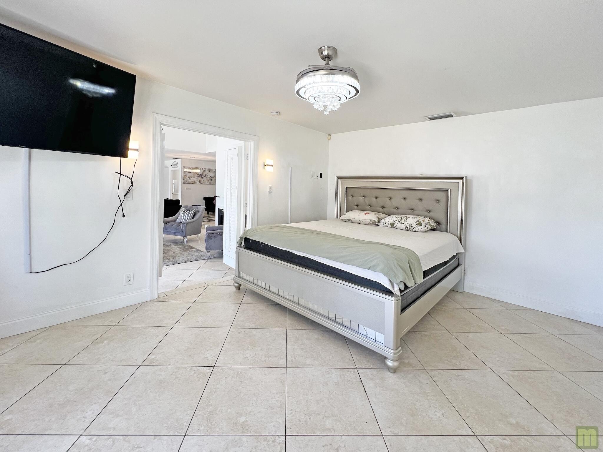 4975 NW 6TH, Coconut Creek FL 33063