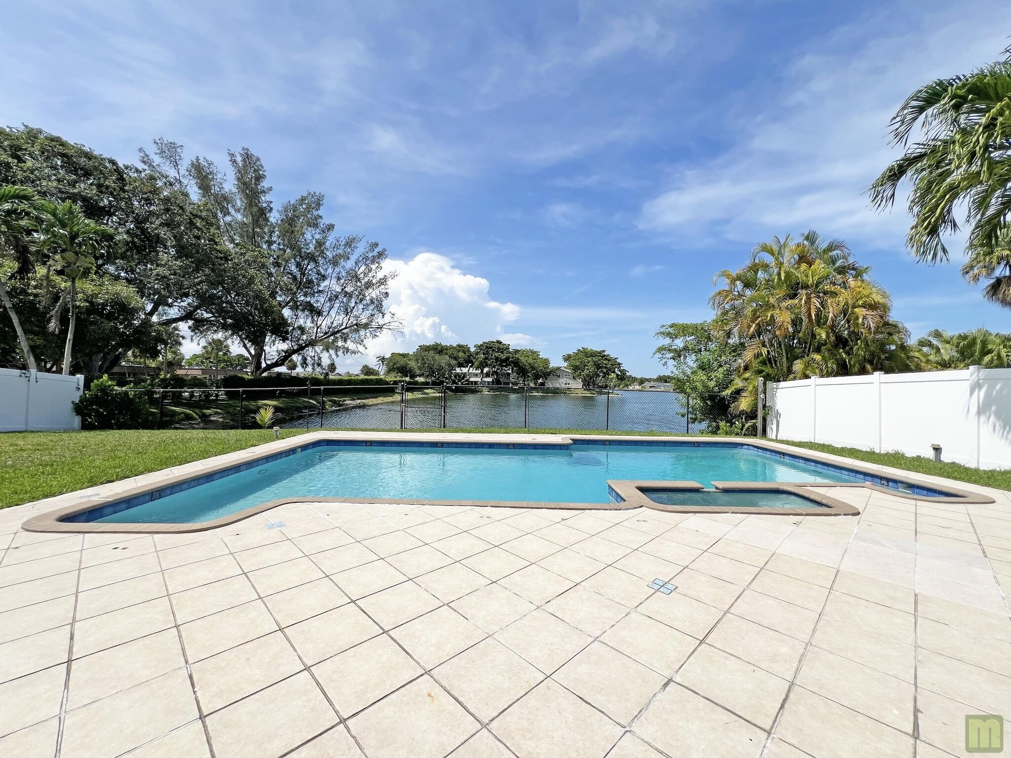 4975 NW 6TH, Coconut Creek FL 33063