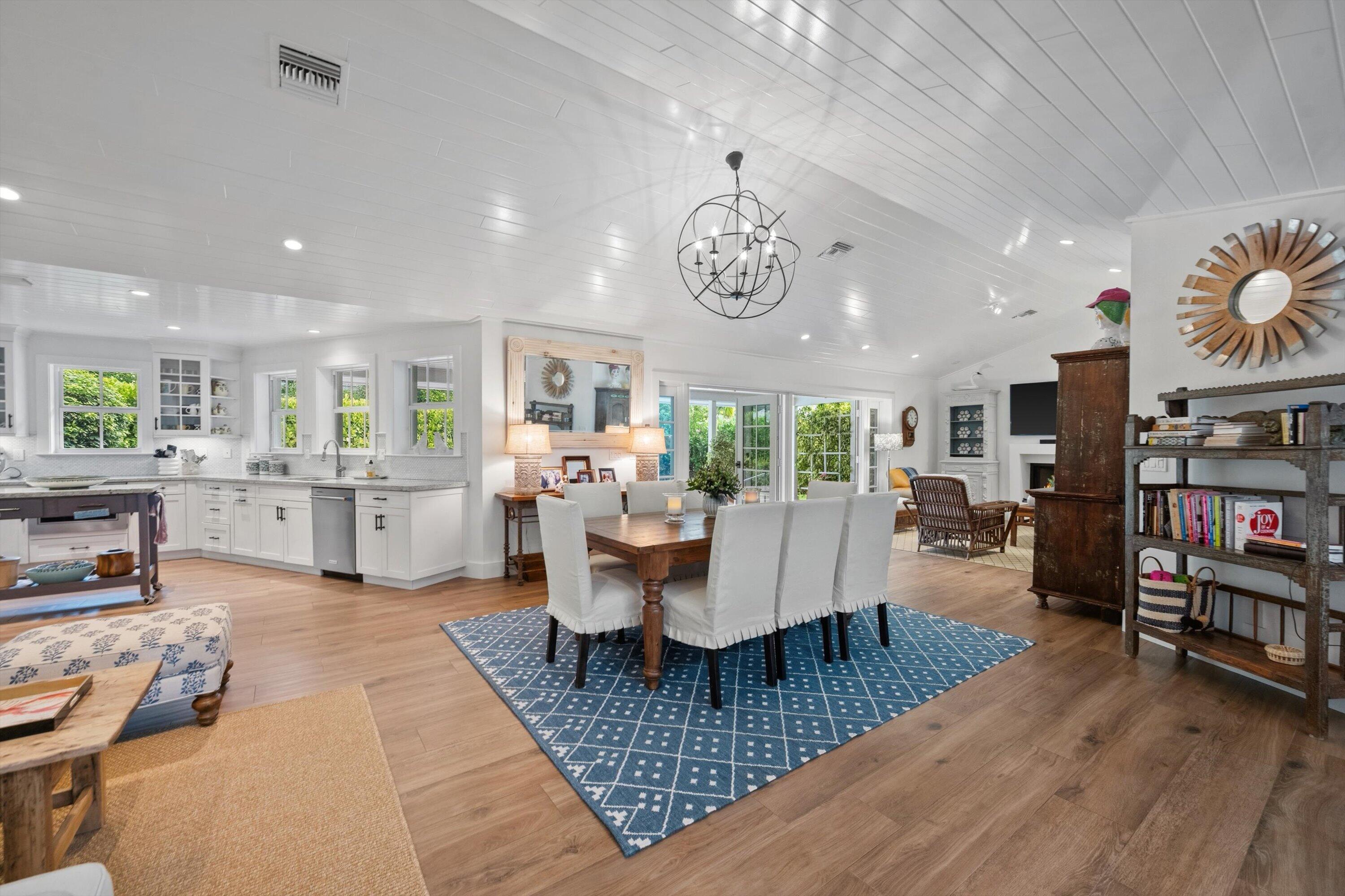 60 Colony, Jupiter Inlet Colony FL 33469