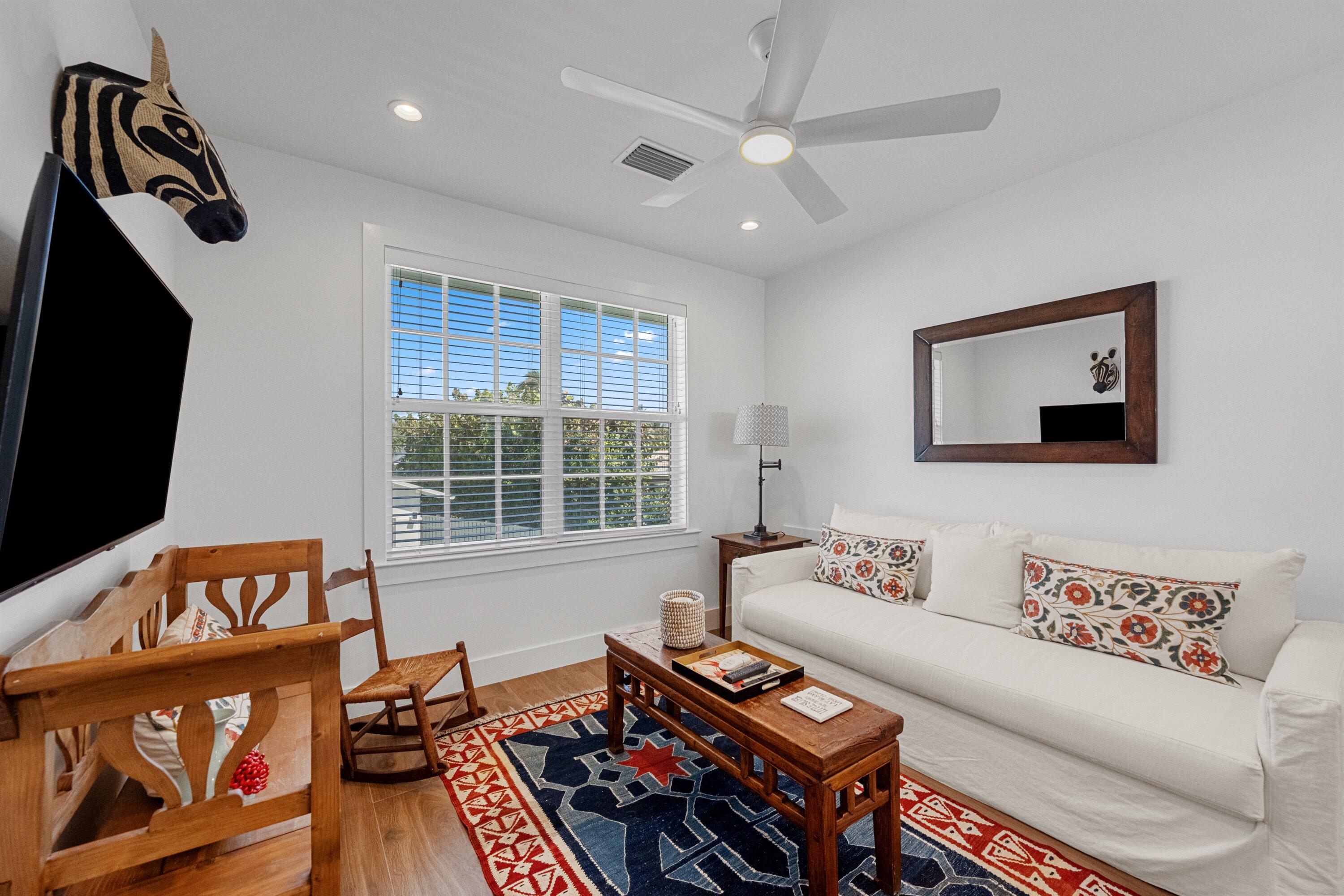 60 Colony, Jupiter Inlet Colony FL 33469