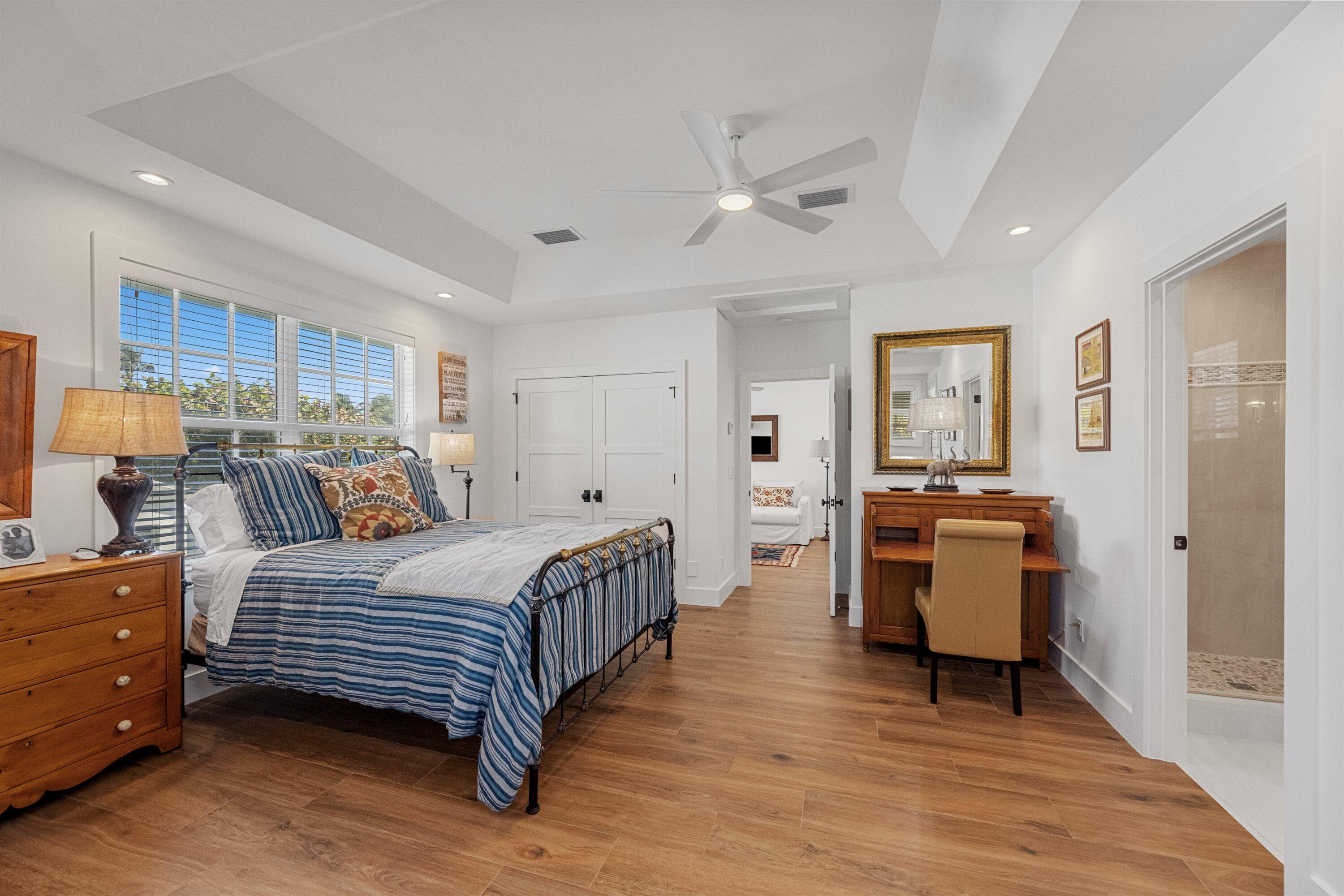 60 Colony, Jupiter Inlet Colony FL 33469