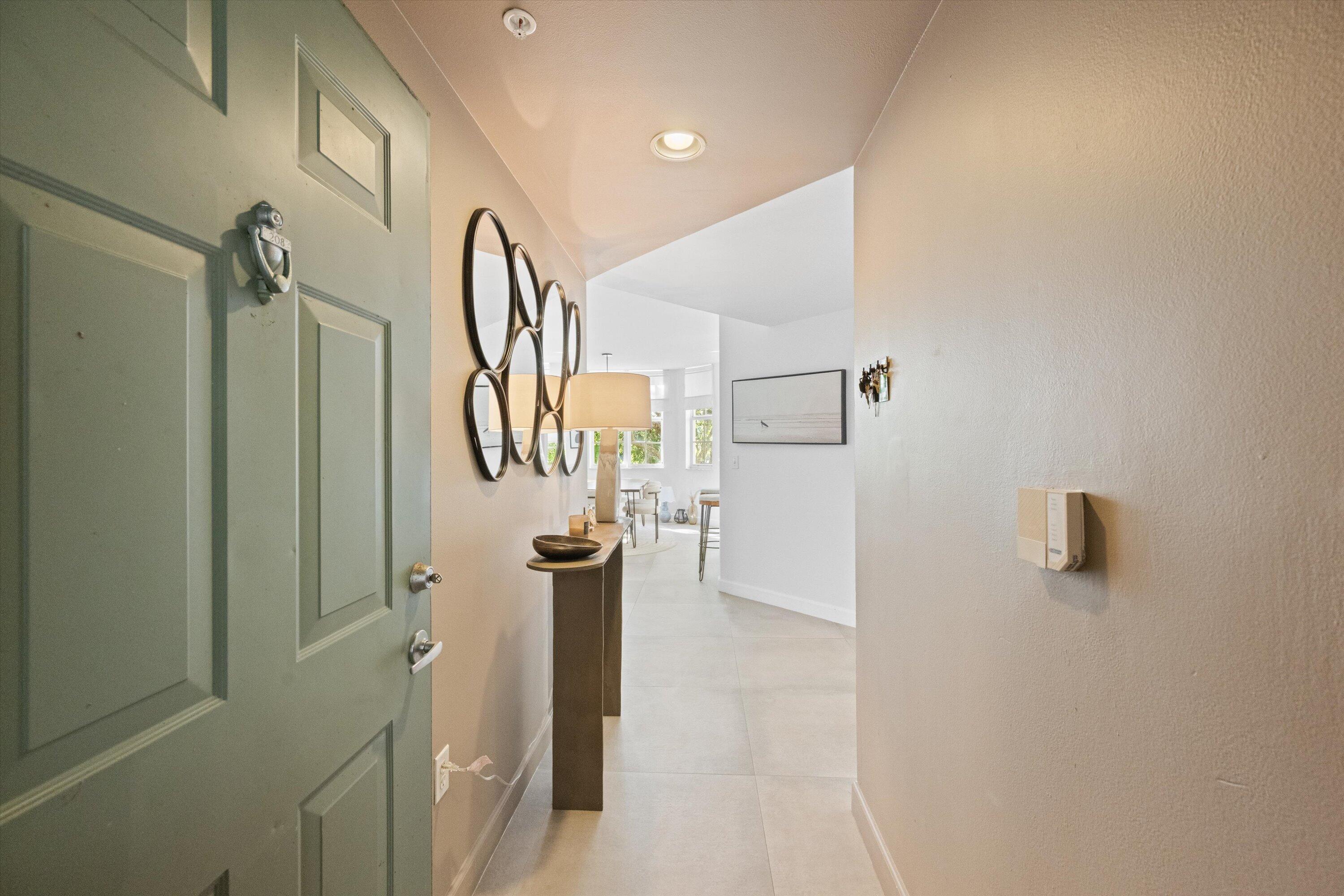 11750 SAINT ANDREWS #208, Wellington FL 33414