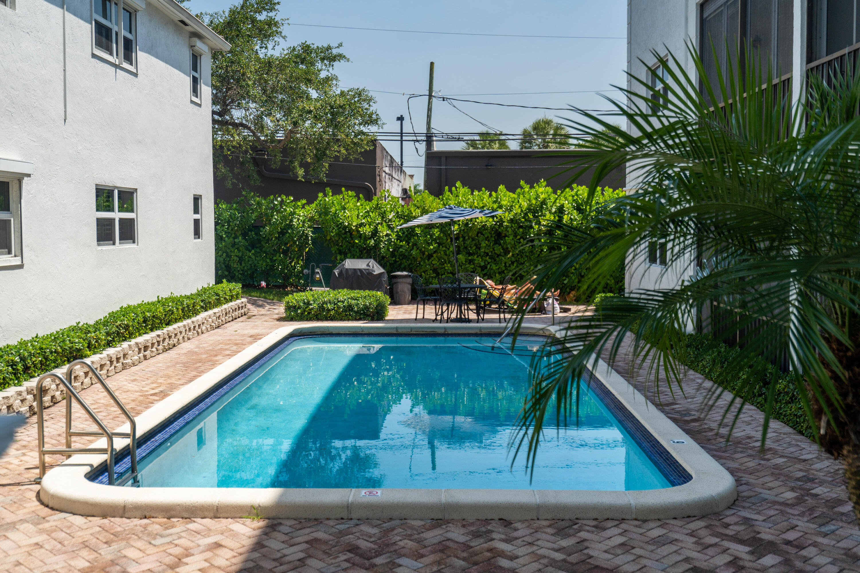 1212 SE 2nd #305, Fort Lauderdale FL 33301