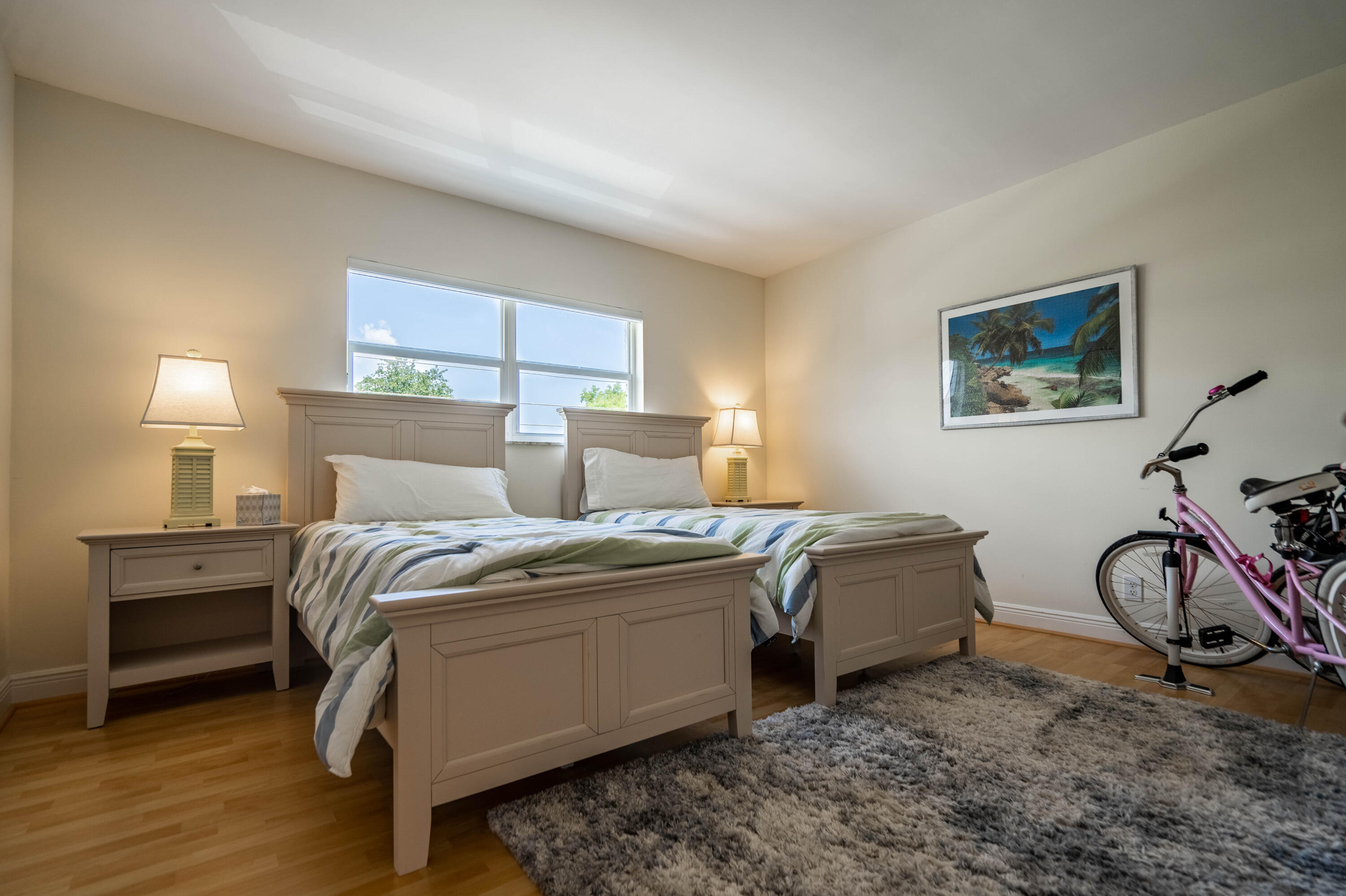 1212 SE 2nd #305, Fort Lauderdale FL 33301