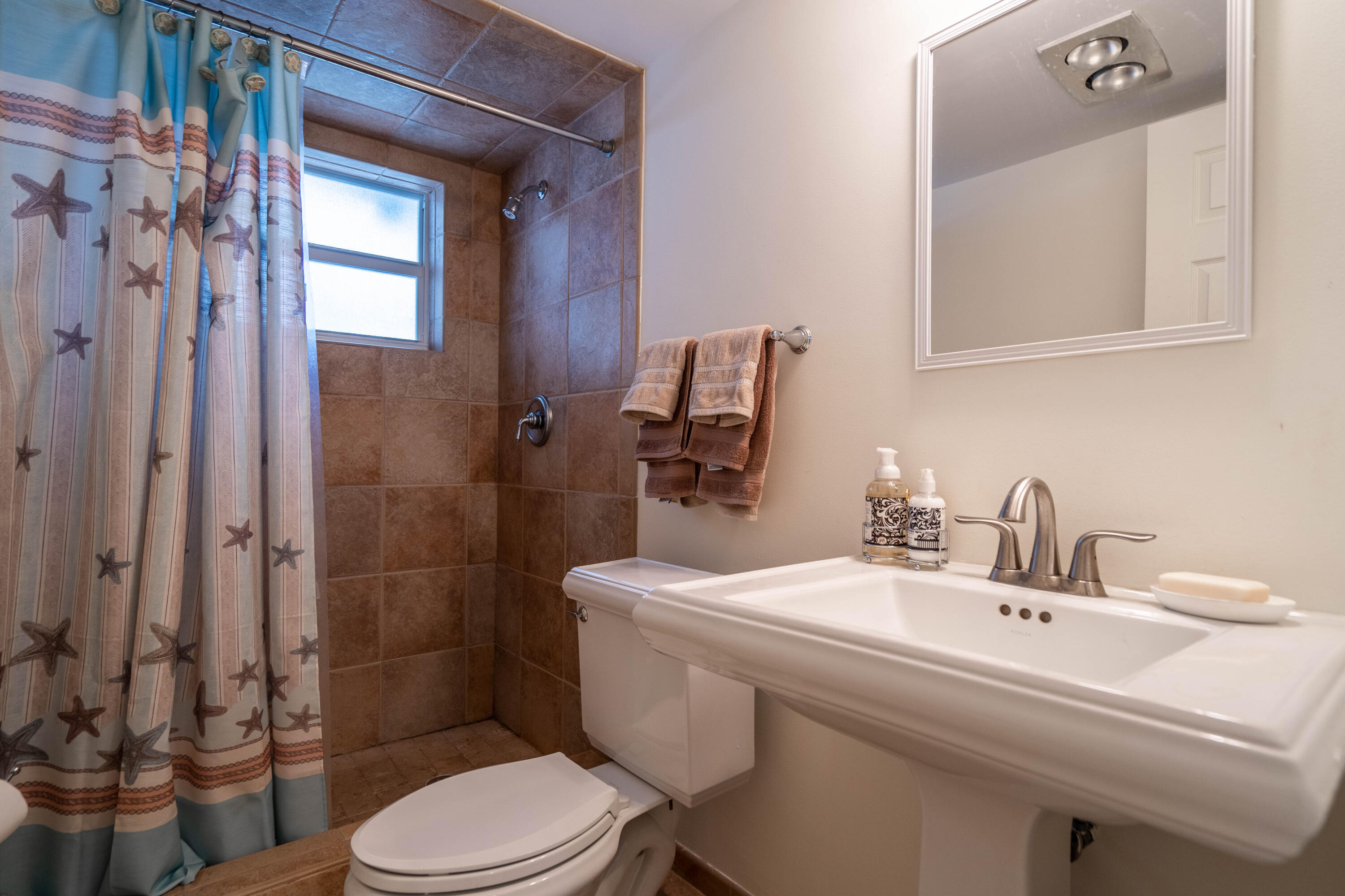 1212 SE 2nd #305, Fort Lauderdale FL 33301