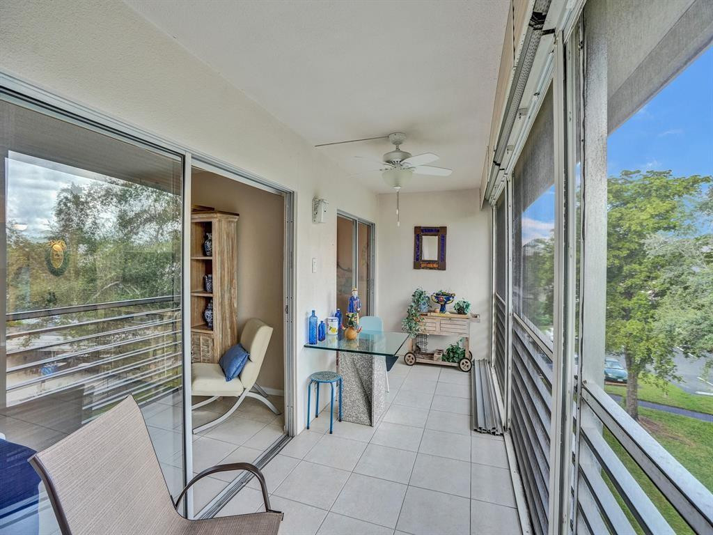2003 GRANADA #C4, Coconut Creek FL 33066