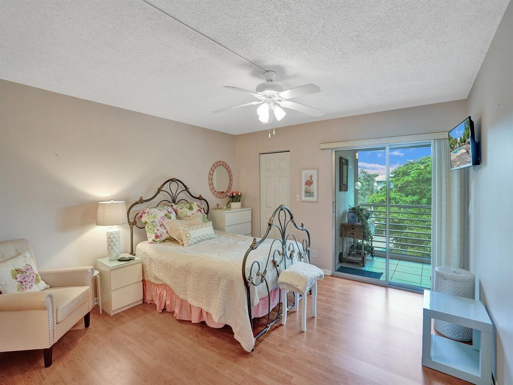 2003 GRANADA #C4, Coconut Creek FL 33066
