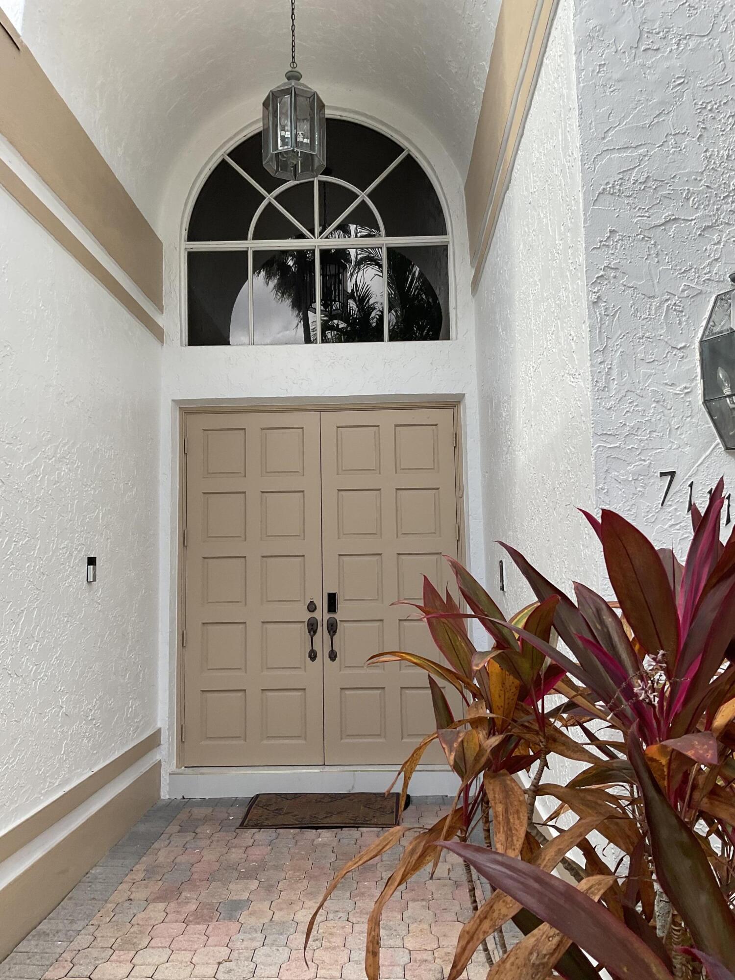 7111 Dubonnet, Boca Raton FL 33433