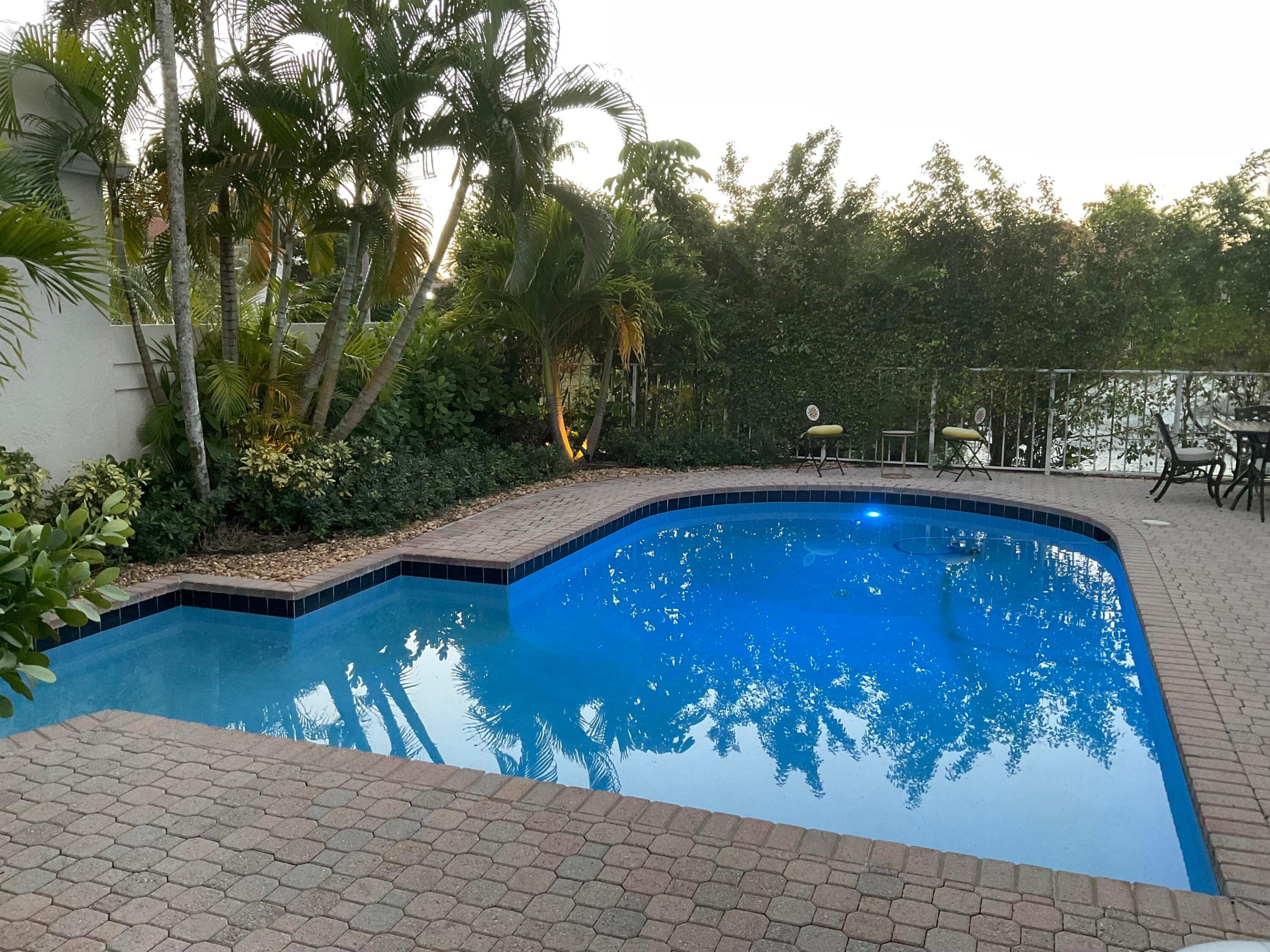 7111 Dubonnet, Boca Raton FL 33433