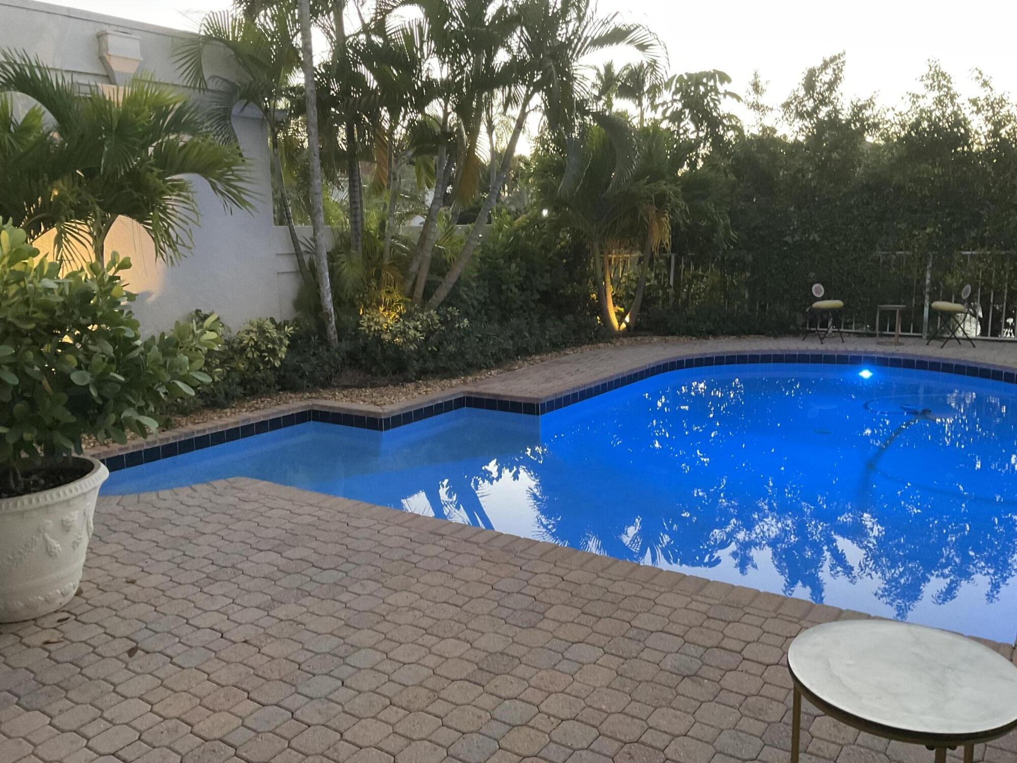 7111 Dubonnet, Boca Raton FL 33433