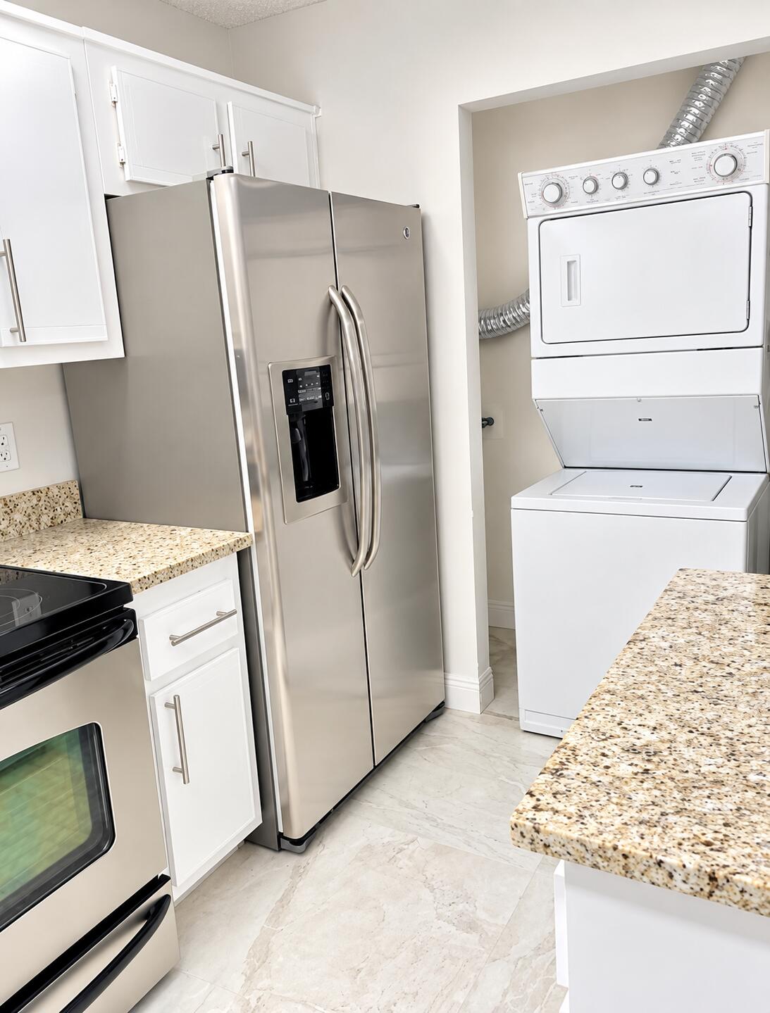 2004 Waterview, Palm Springs FL 33461