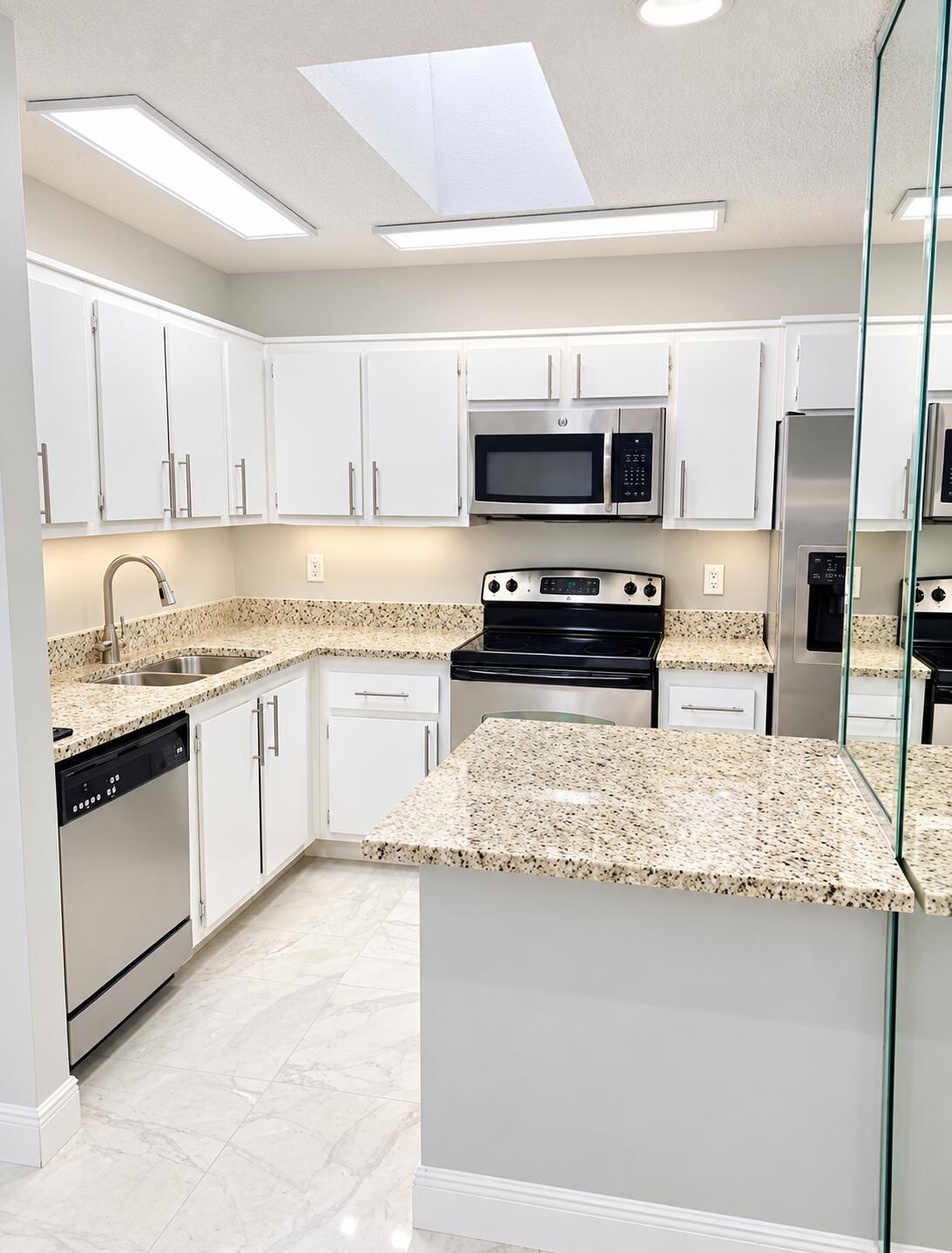 2004 Waterview, Palm Springs FL 33461