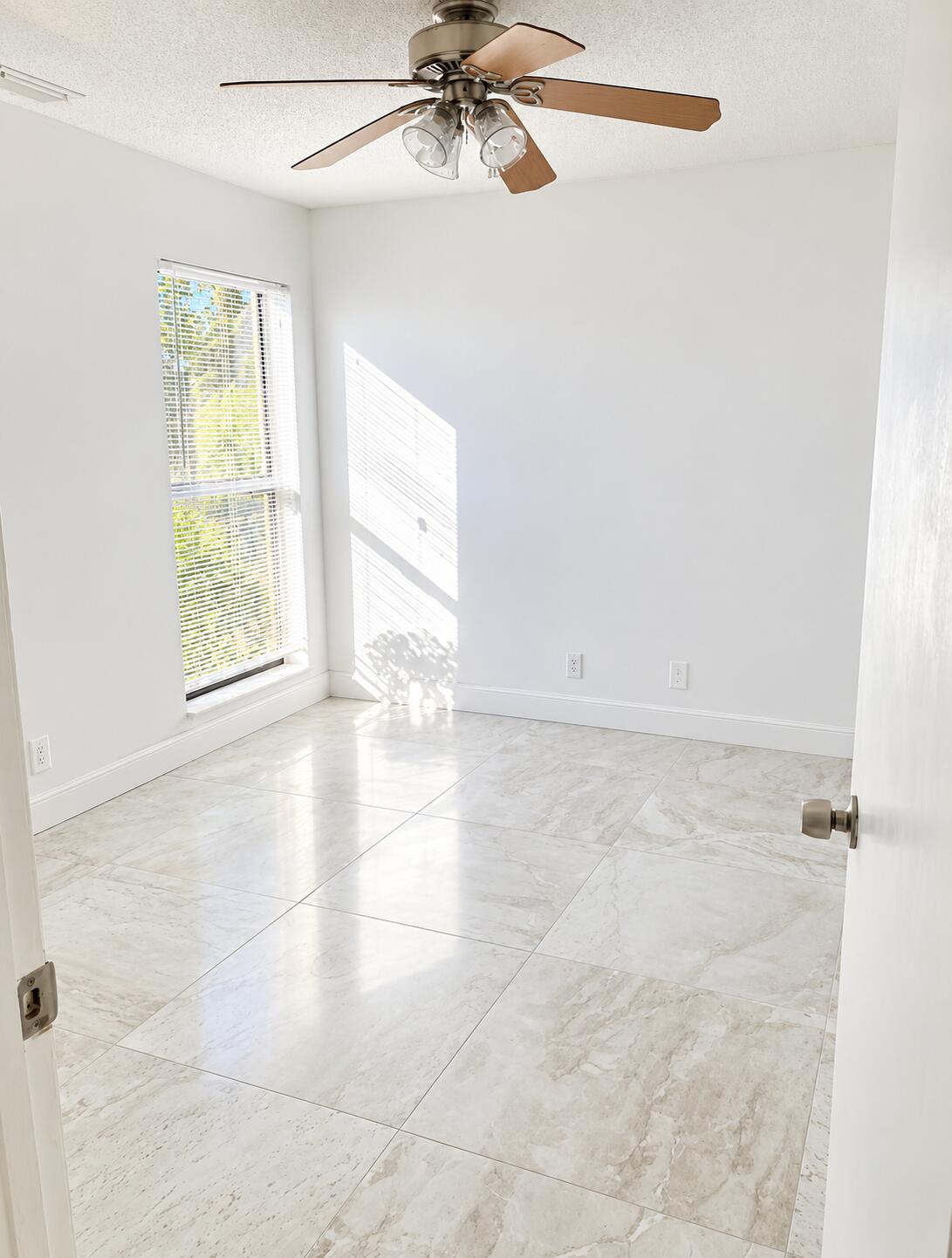 2004 Waterview, Palm Springs FL 33461