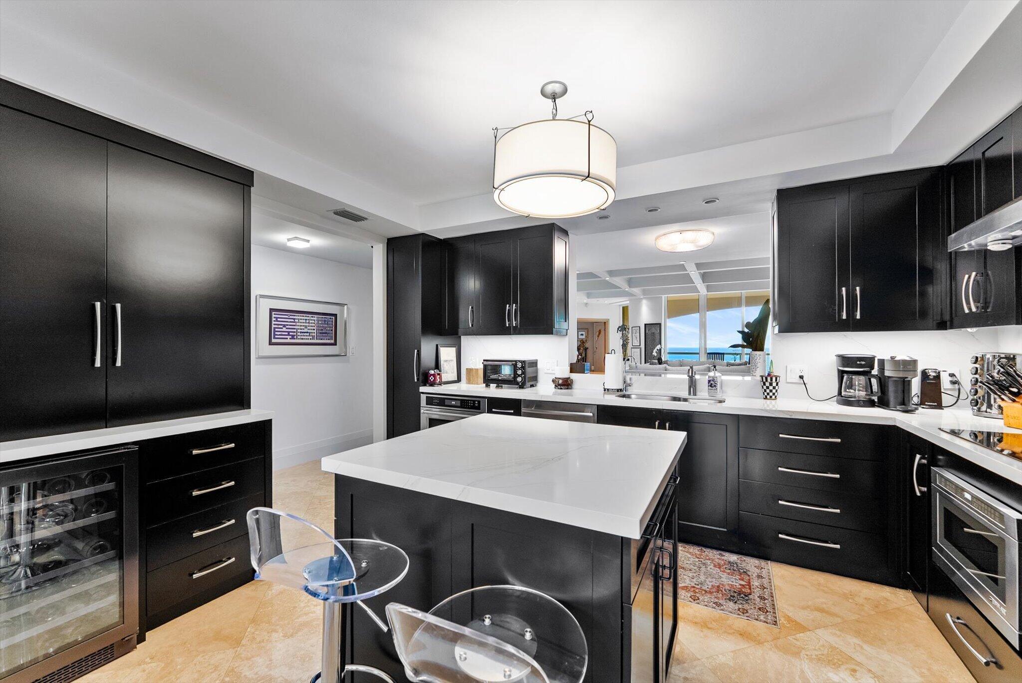 2110 N Ocean #24A, Fort Lauderdale FL 33305