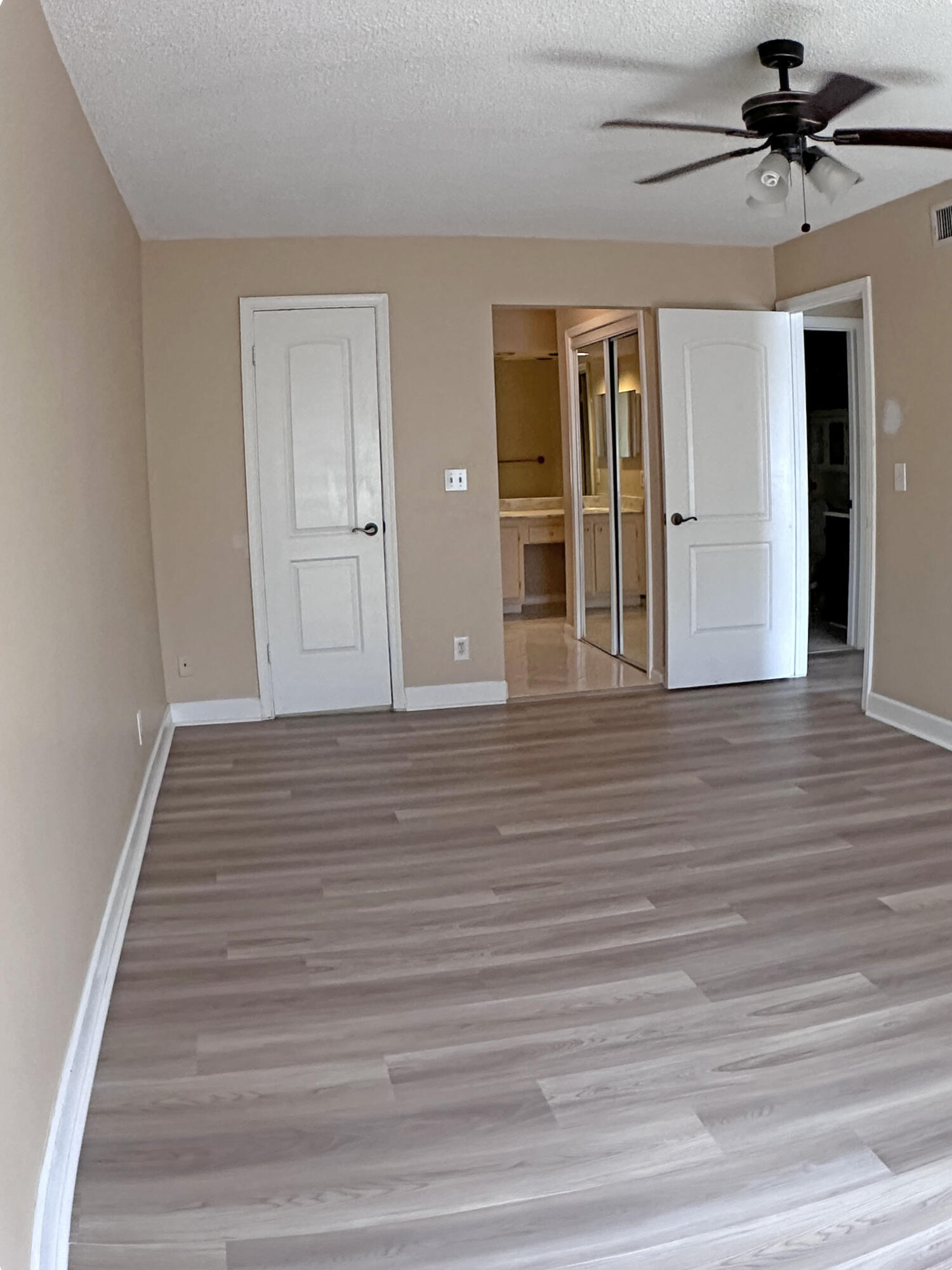 6317 Bay Club #3, Fort Lauderdale FL 33308