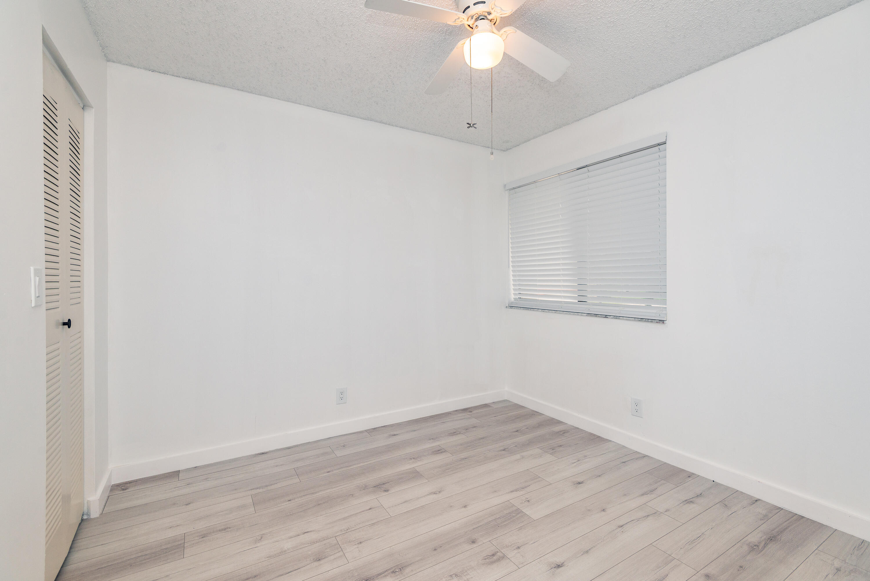 5590 COURTYARD, Margate FL 33063