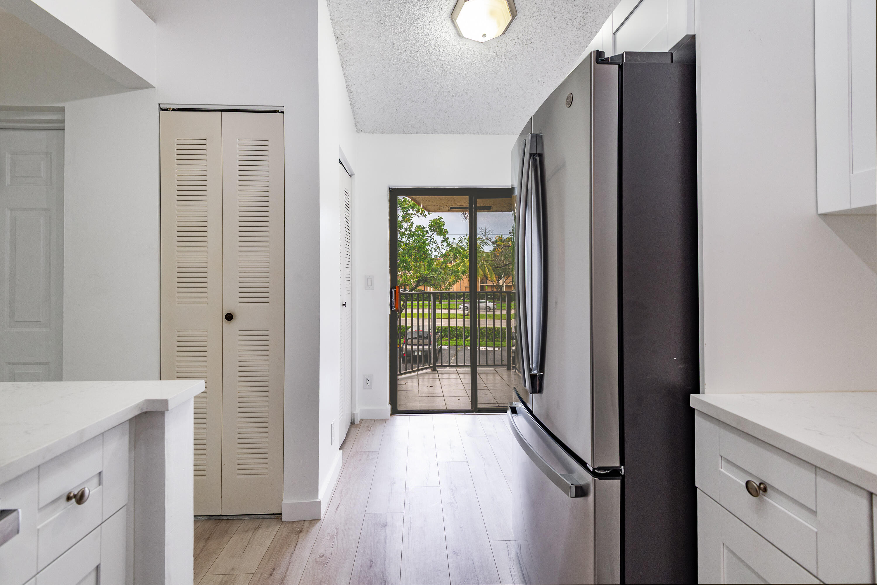 5590 COURTYARD, Margate FL 33063