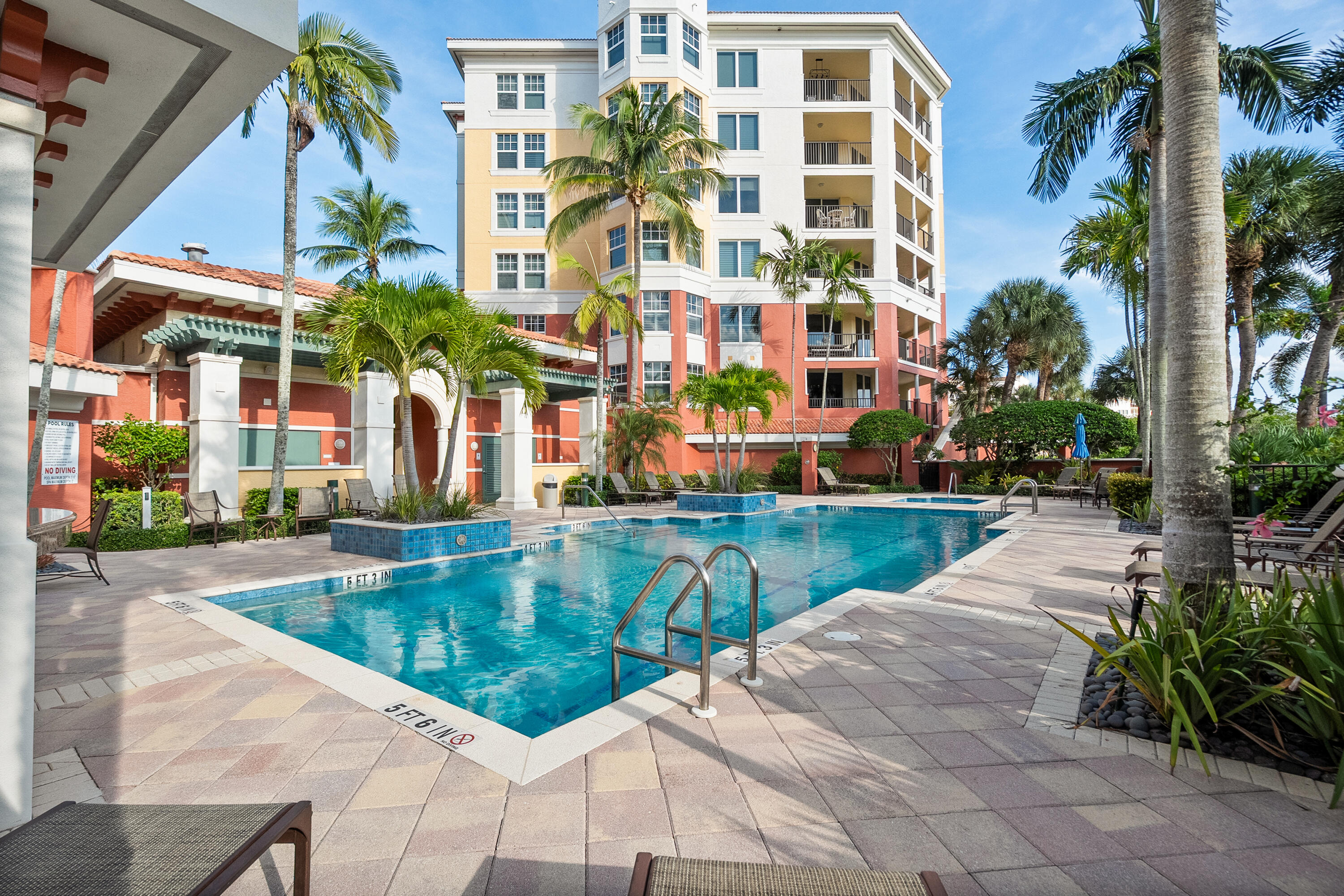 400 S US HIGHWAY 1 #104, Jupiter FL 33477